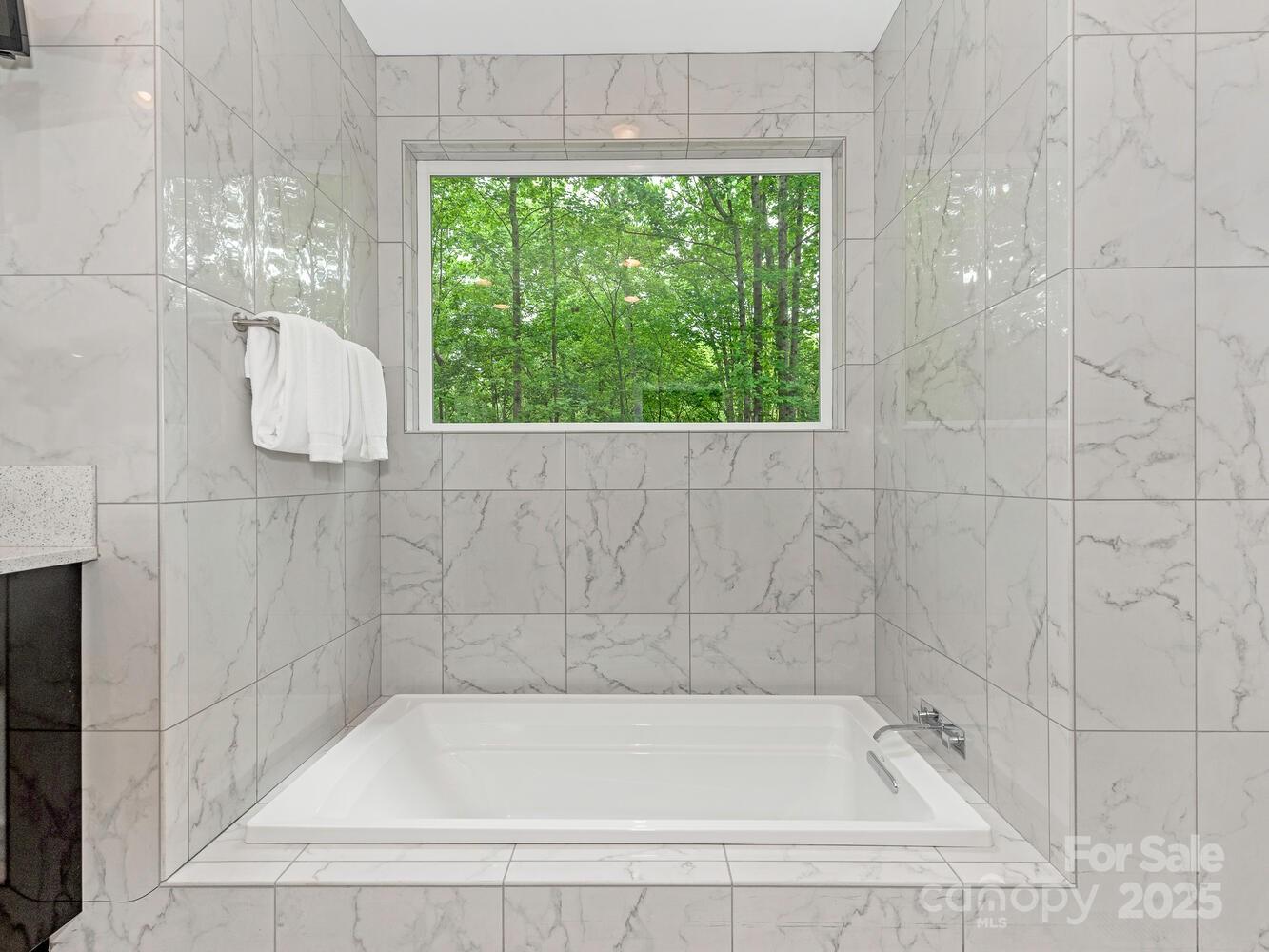 3385 Rainbow Drive Unit: 7A