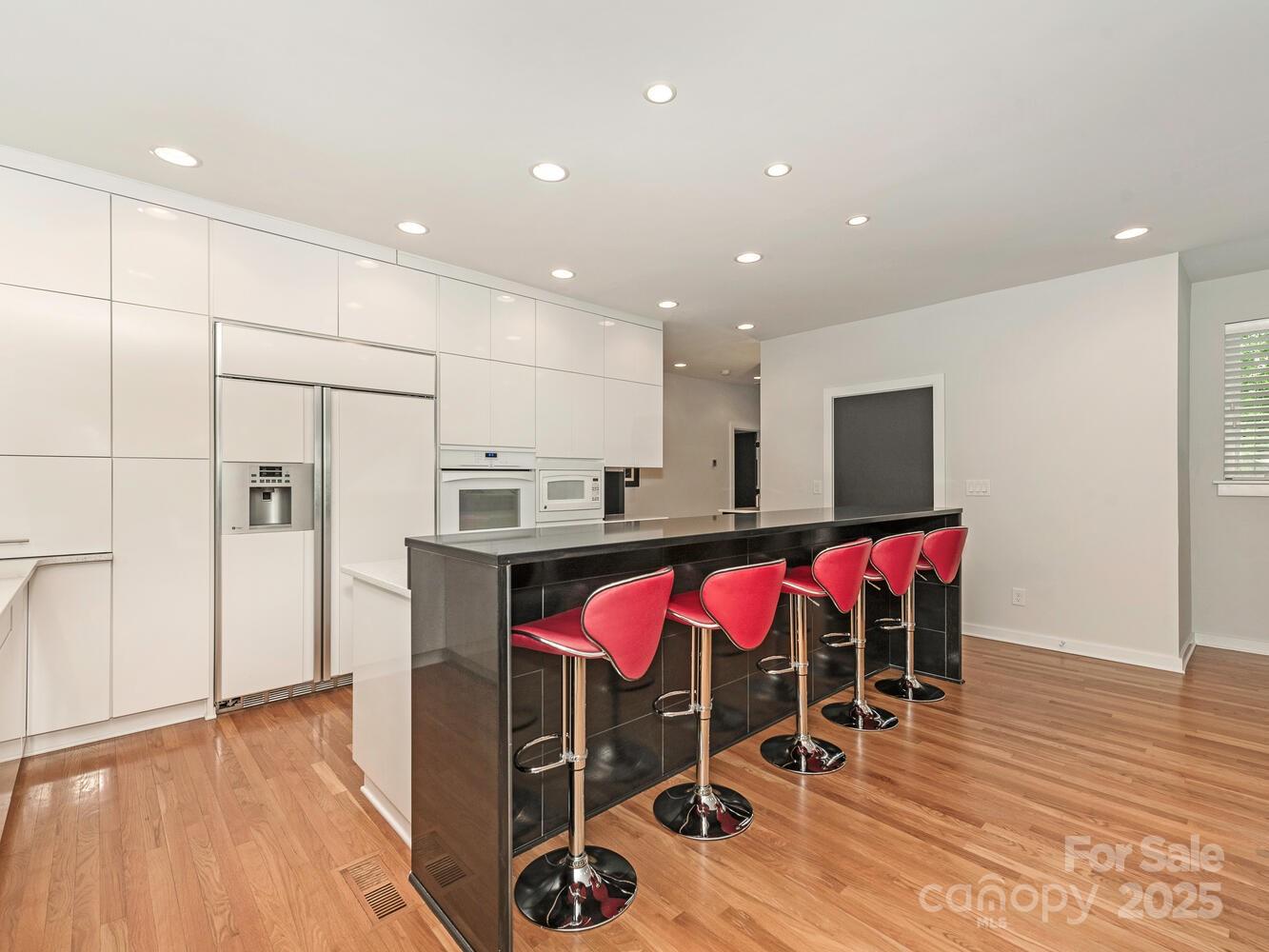 3385 Rainbow Drive Unit: 7A