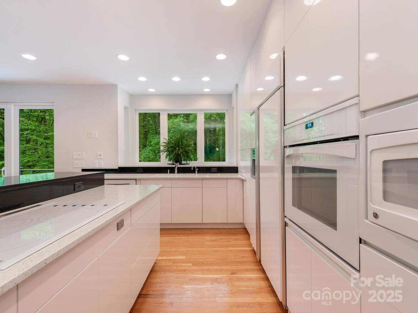 3385 Rainbow Drive Unit: 7A