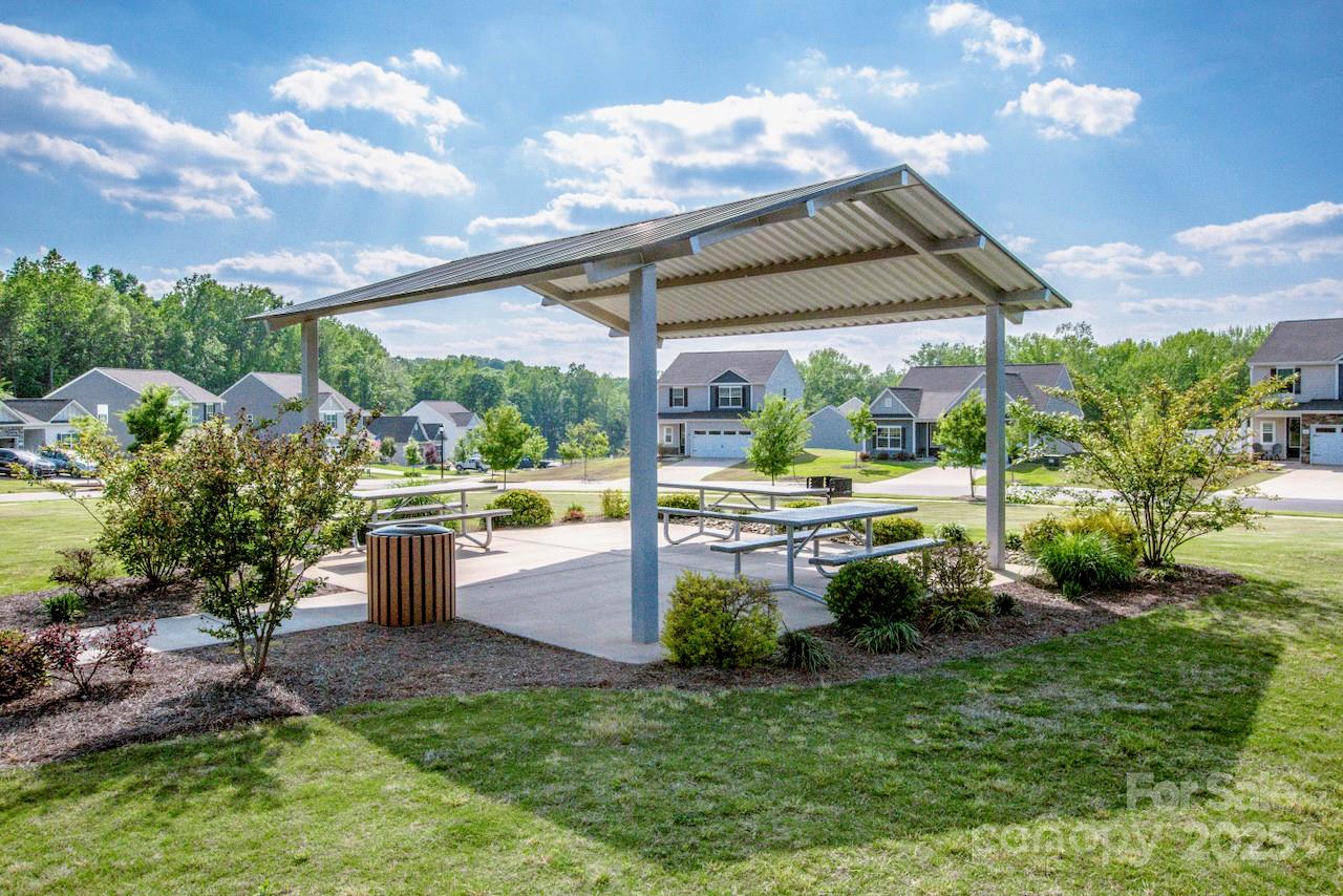 112 Tanner Loop