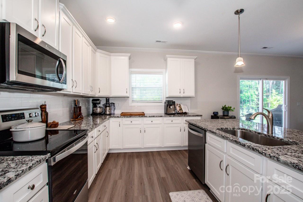 112 Tanner Loop