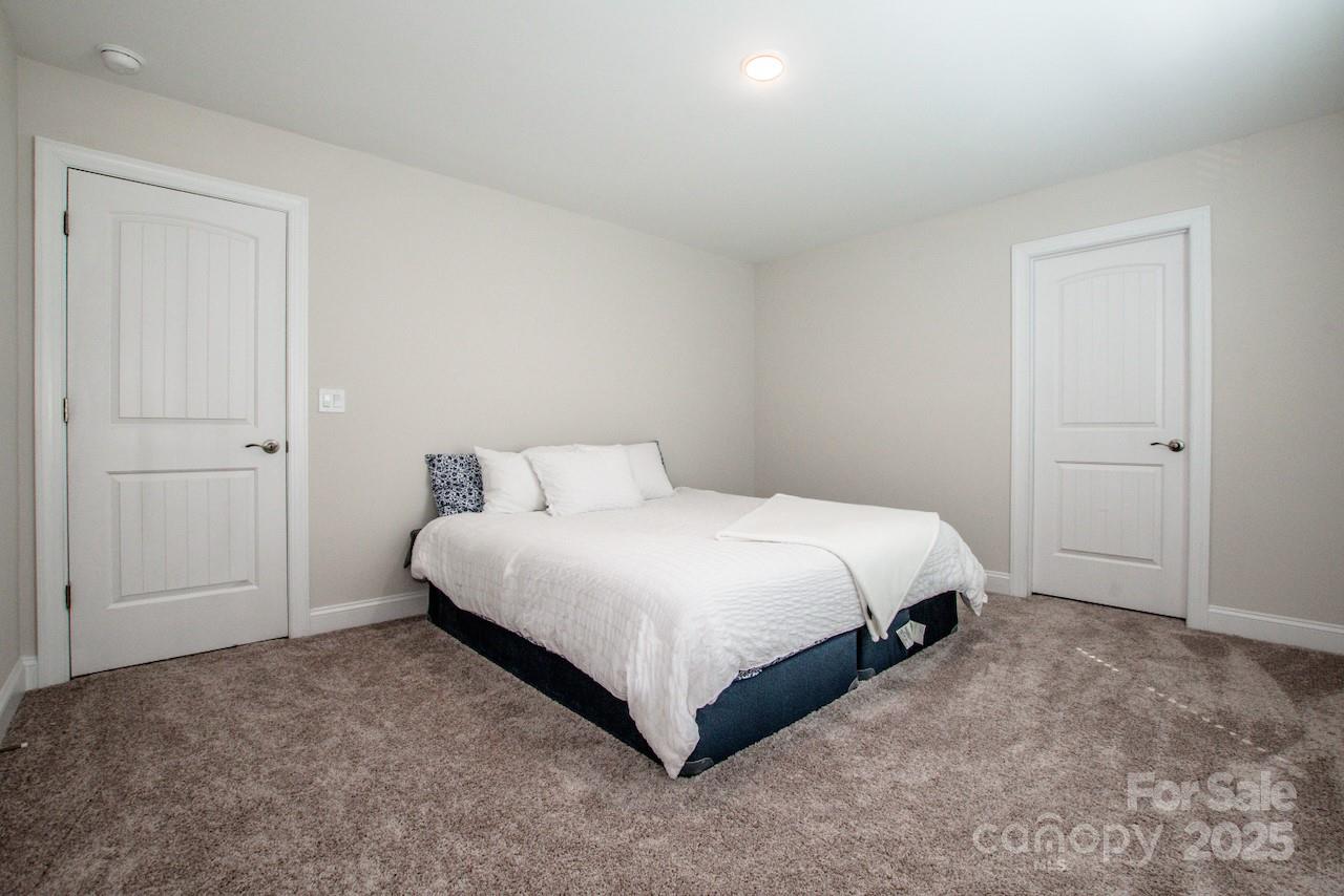 112 Tanner Loop