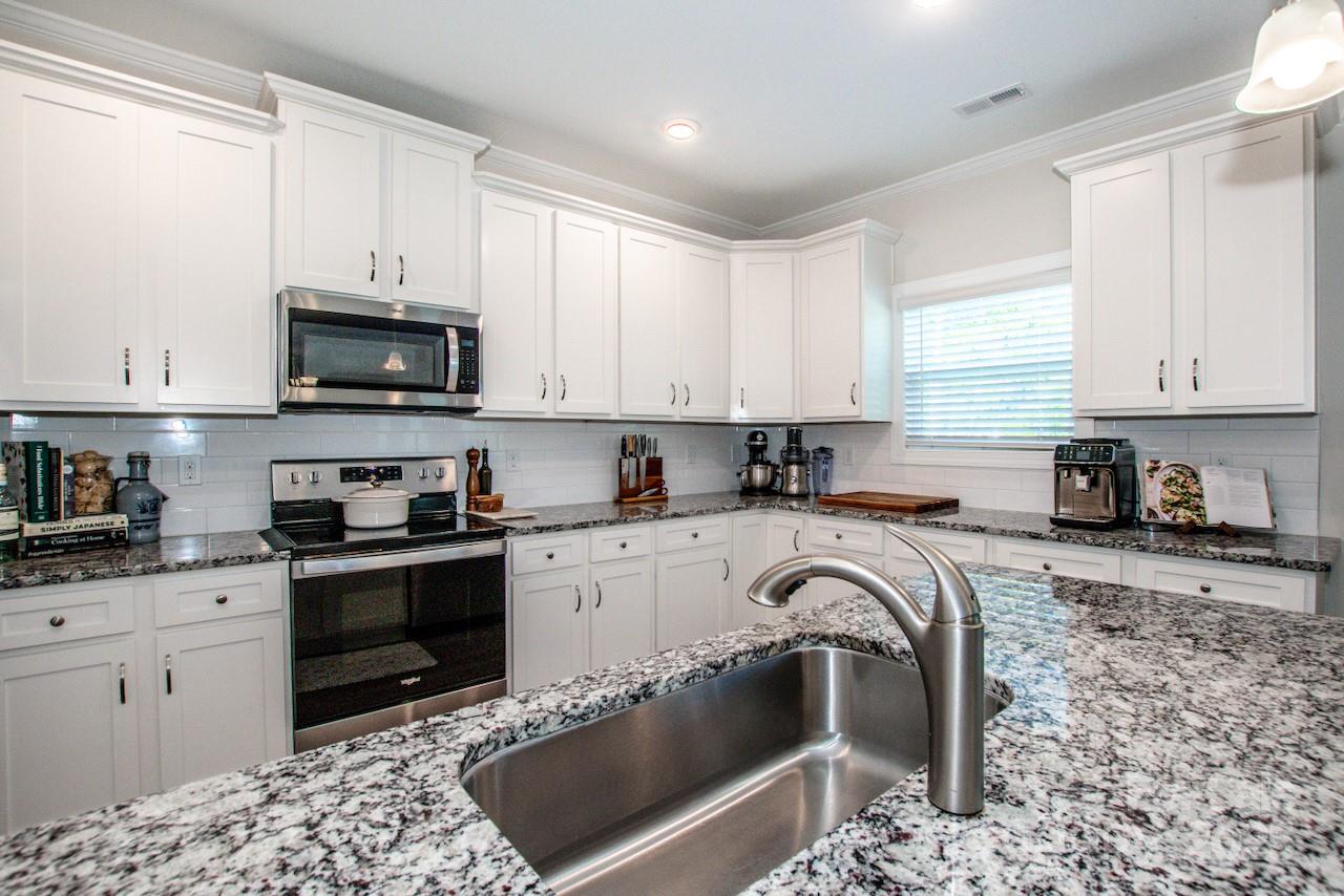112 Tanner Loop