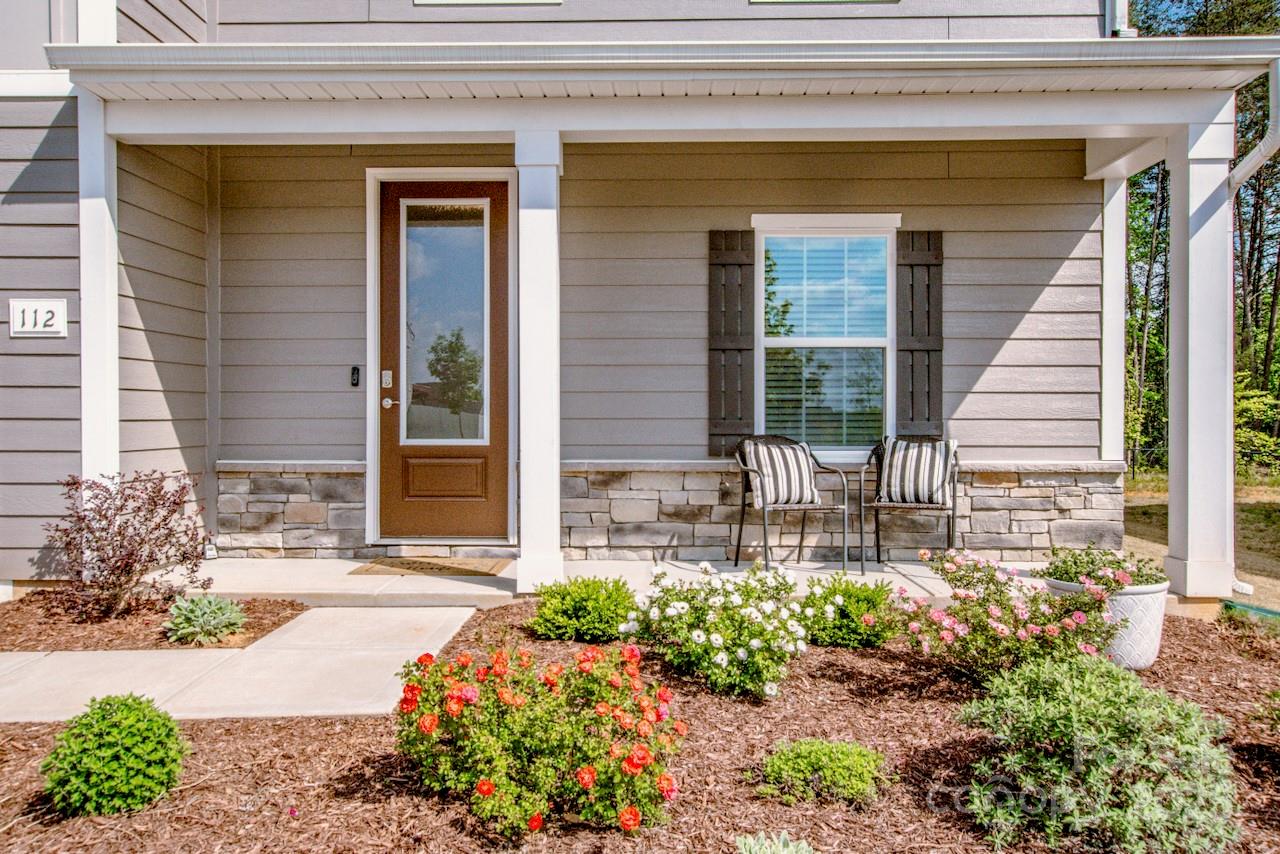 112 Tanner Loop