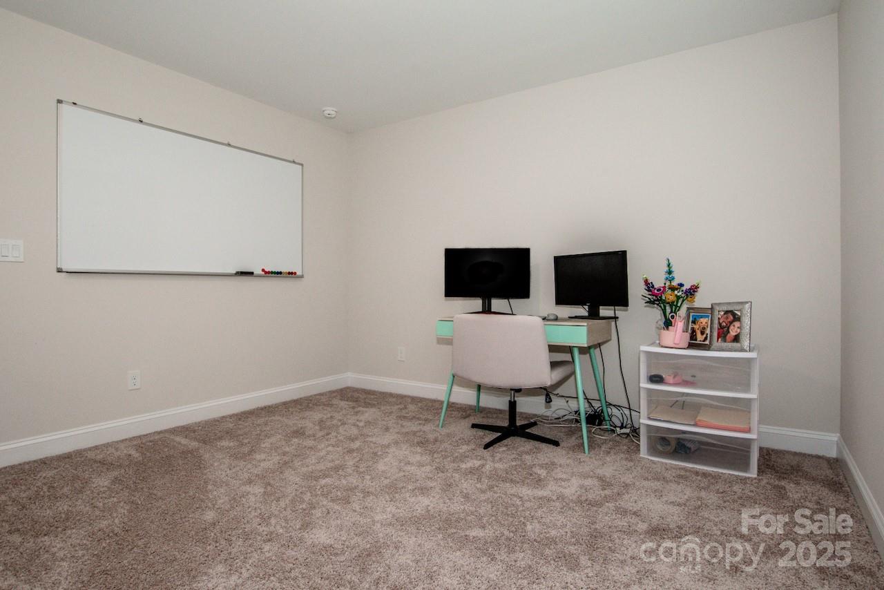 112 Tanner Loop