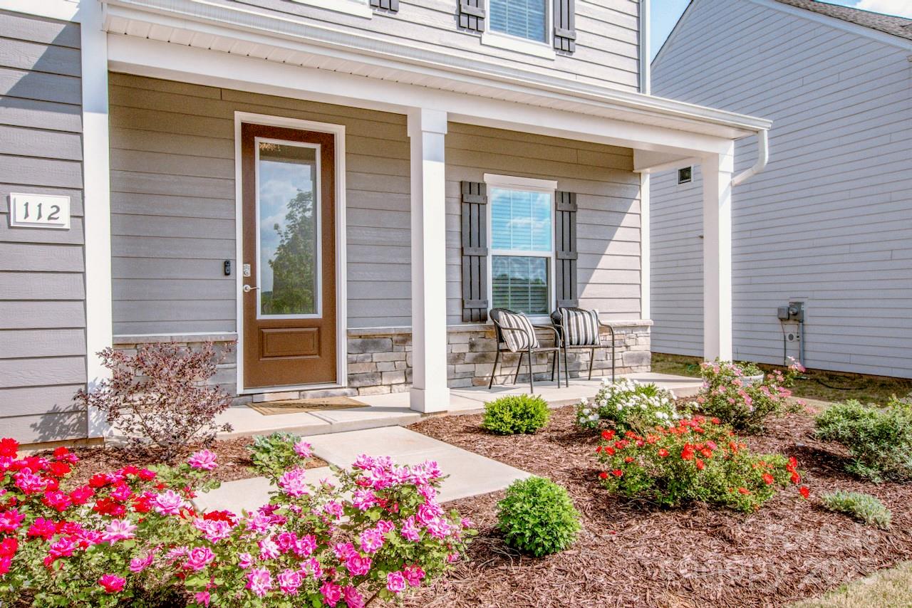 112 Tanner Loop