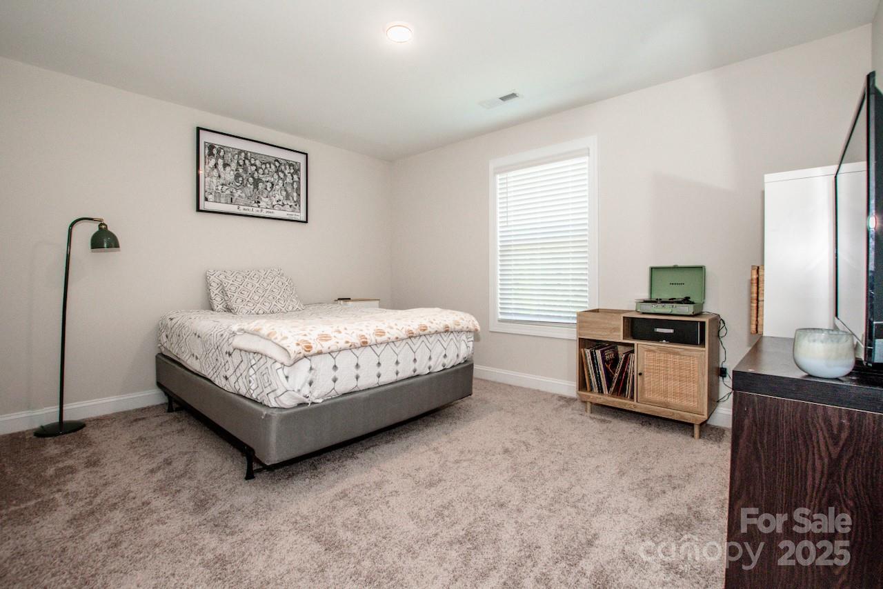 112 Tanner Loop