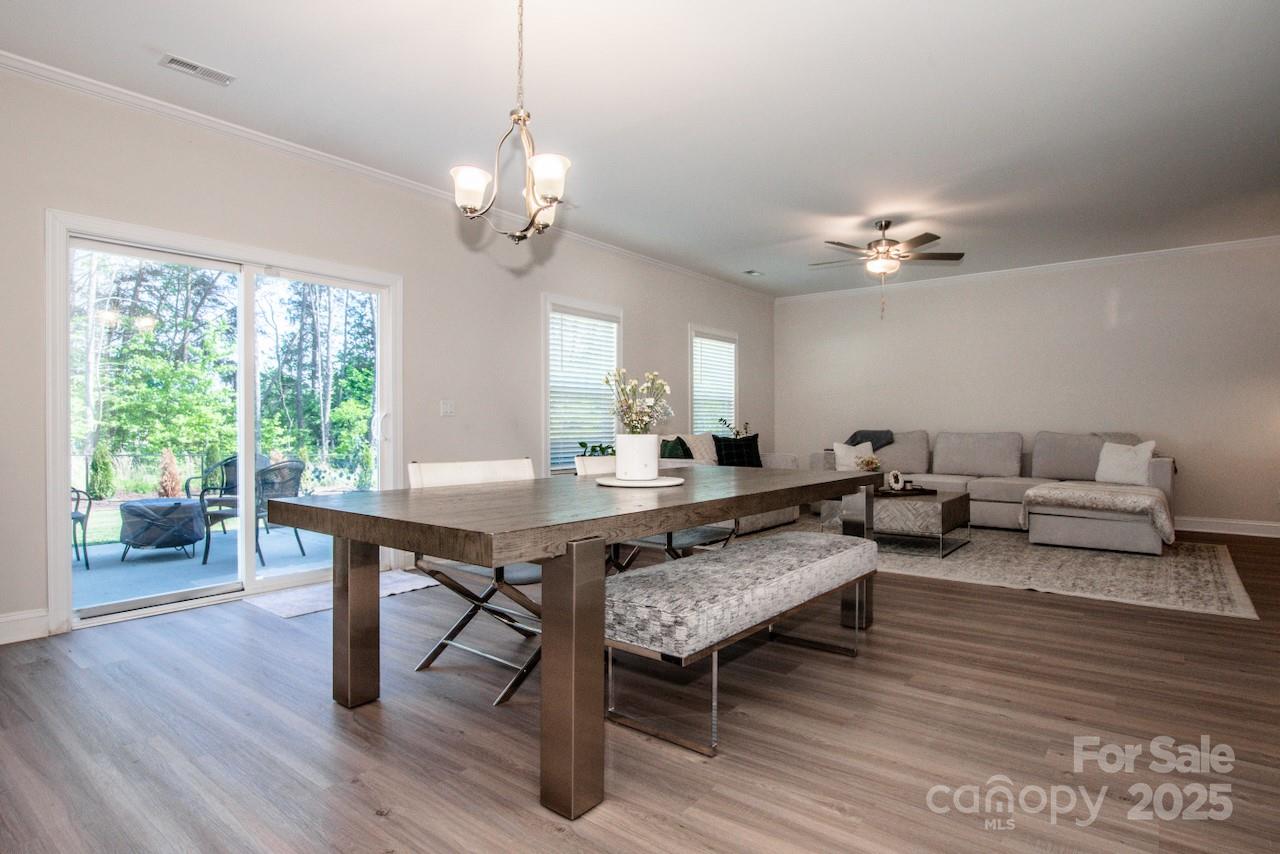 112 Tanner Loop