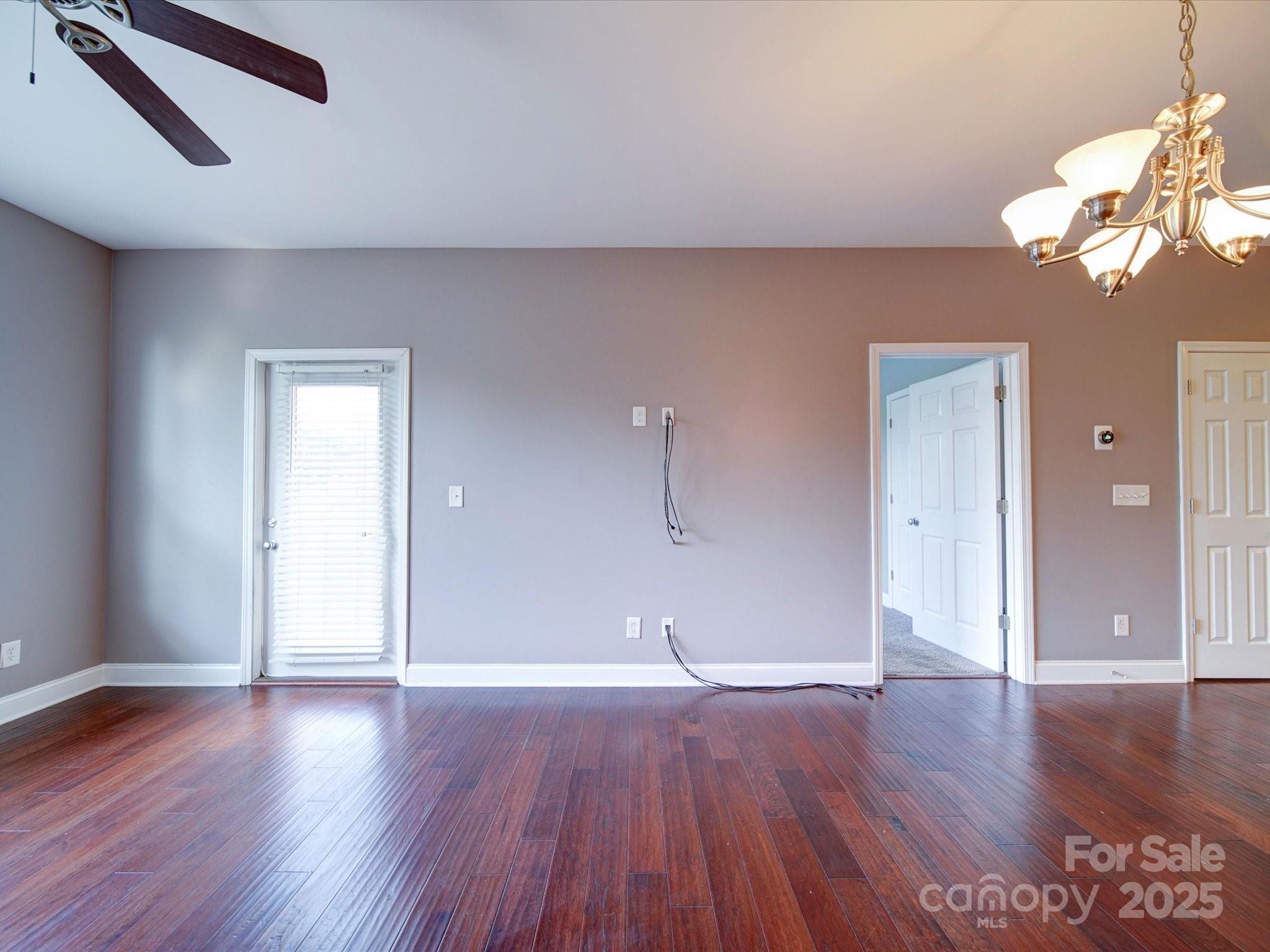 1000 E Woodlawn Road Unit: 402