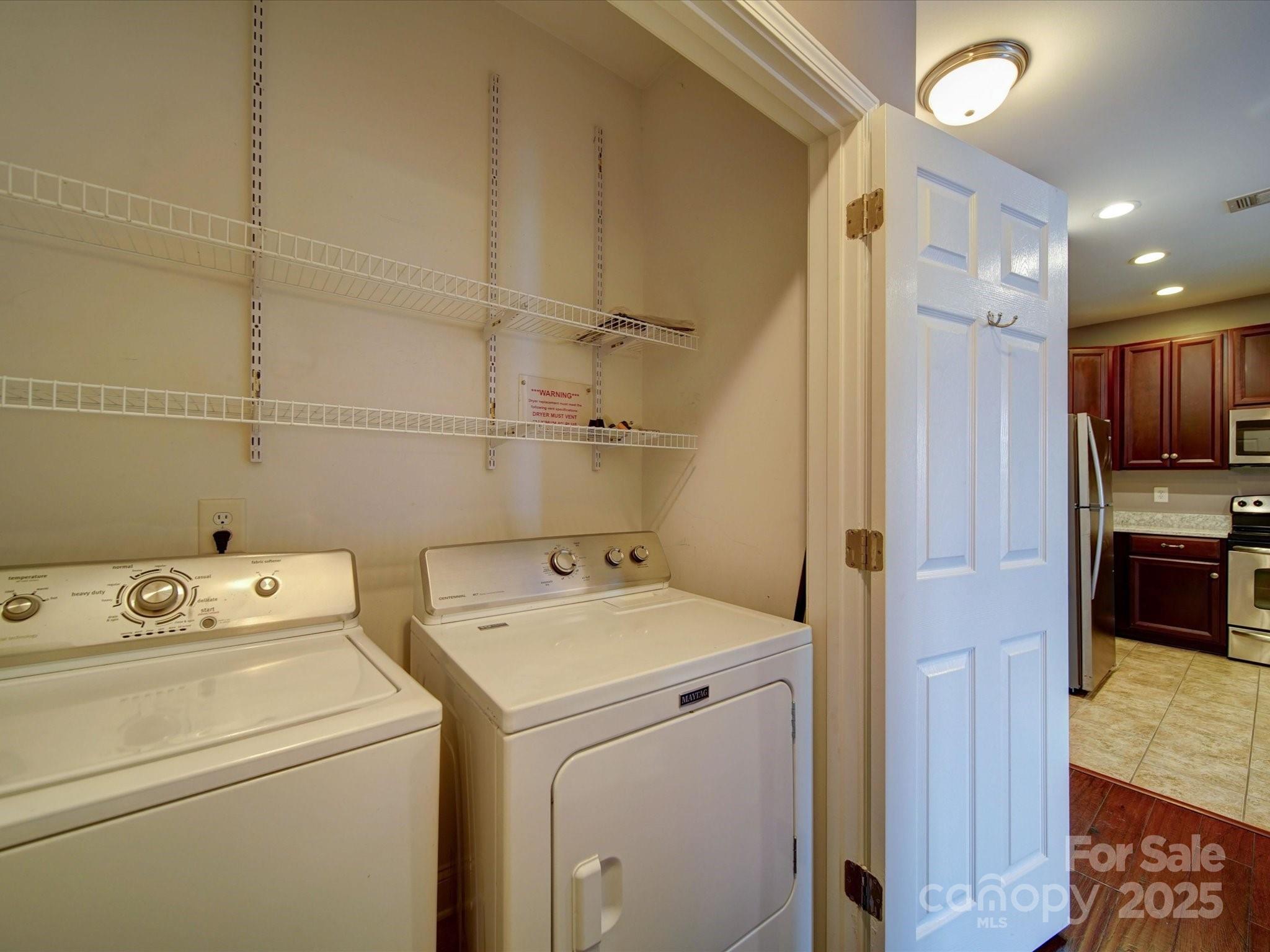 1000 E Woodlawn Road Unit: 402