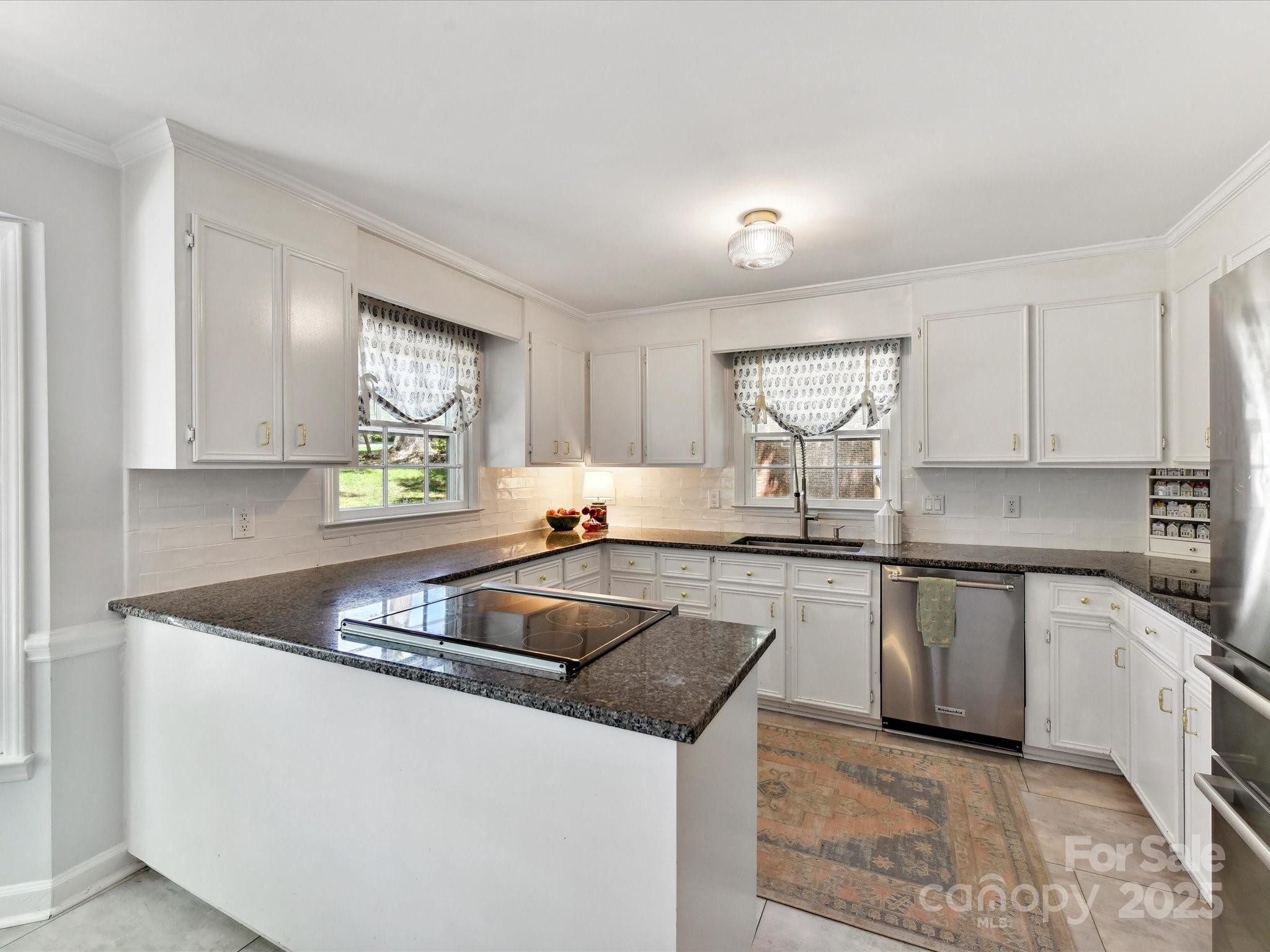 10024 Whitethorn Drive