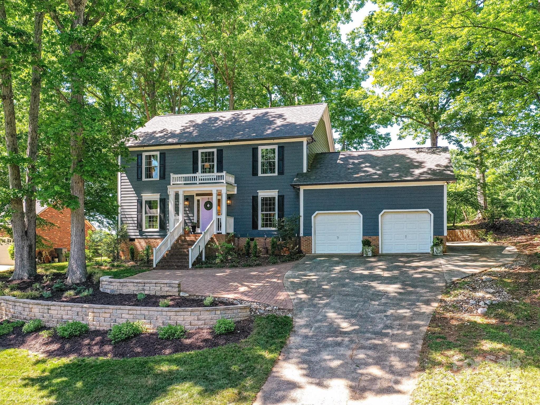 10024 Whitethorn Drive