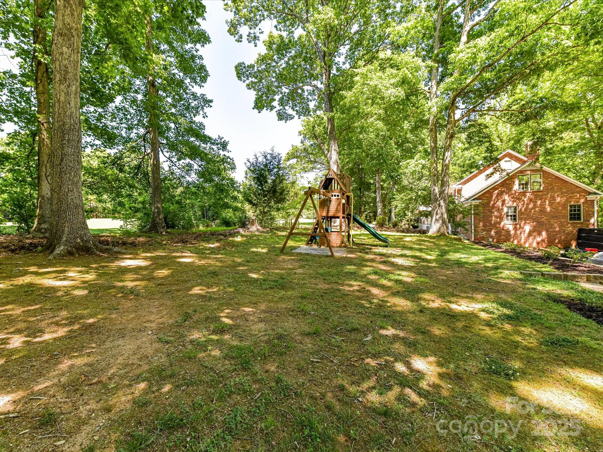 10024 Whitethorn Drive