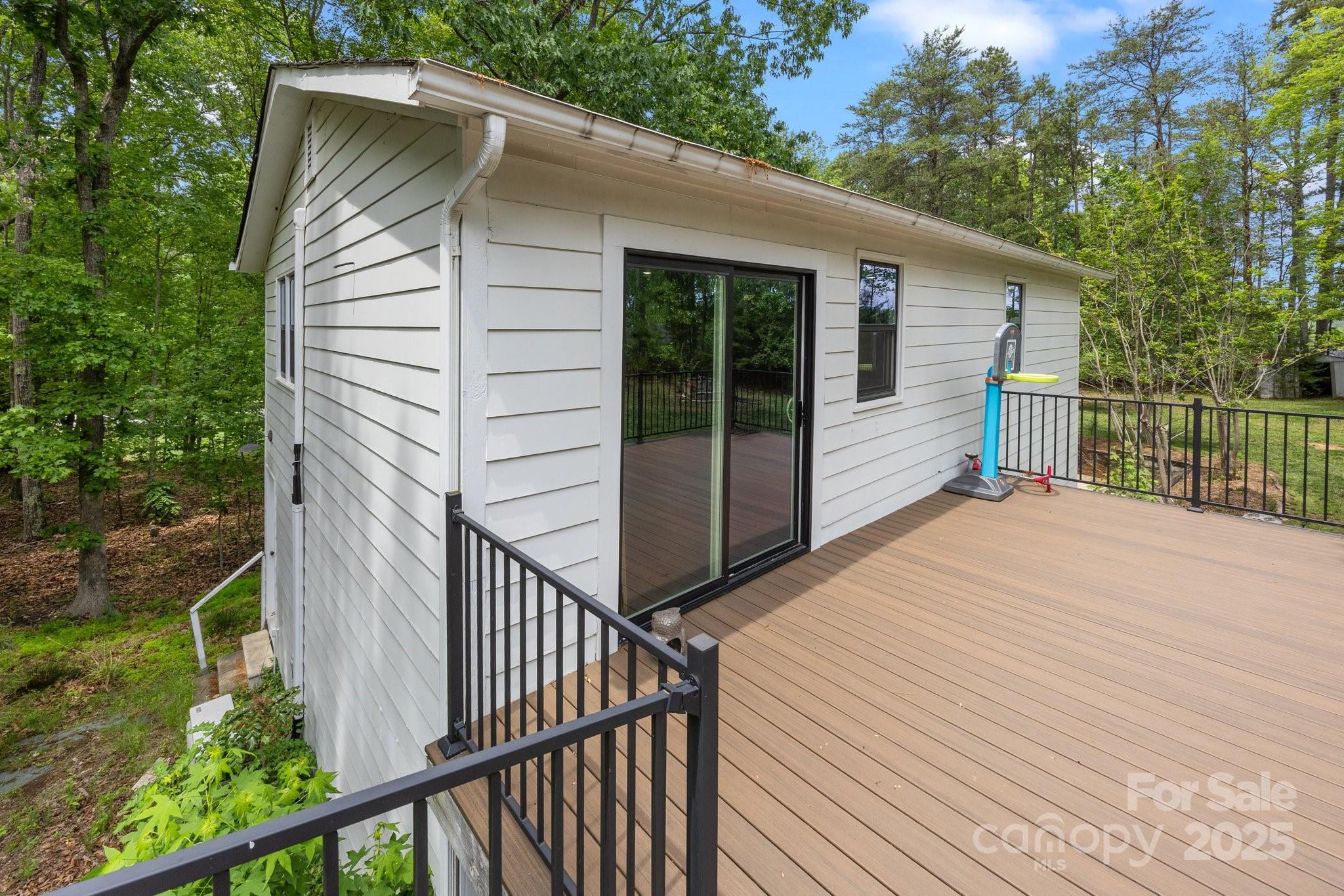 17403 Green Hill Road