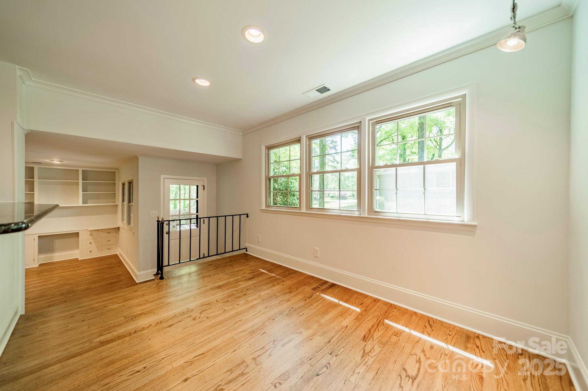 5719 Doncaster Drive