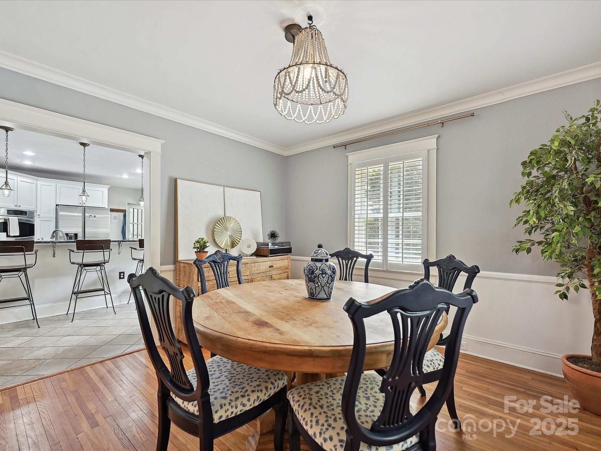 3128 Country Club Drive