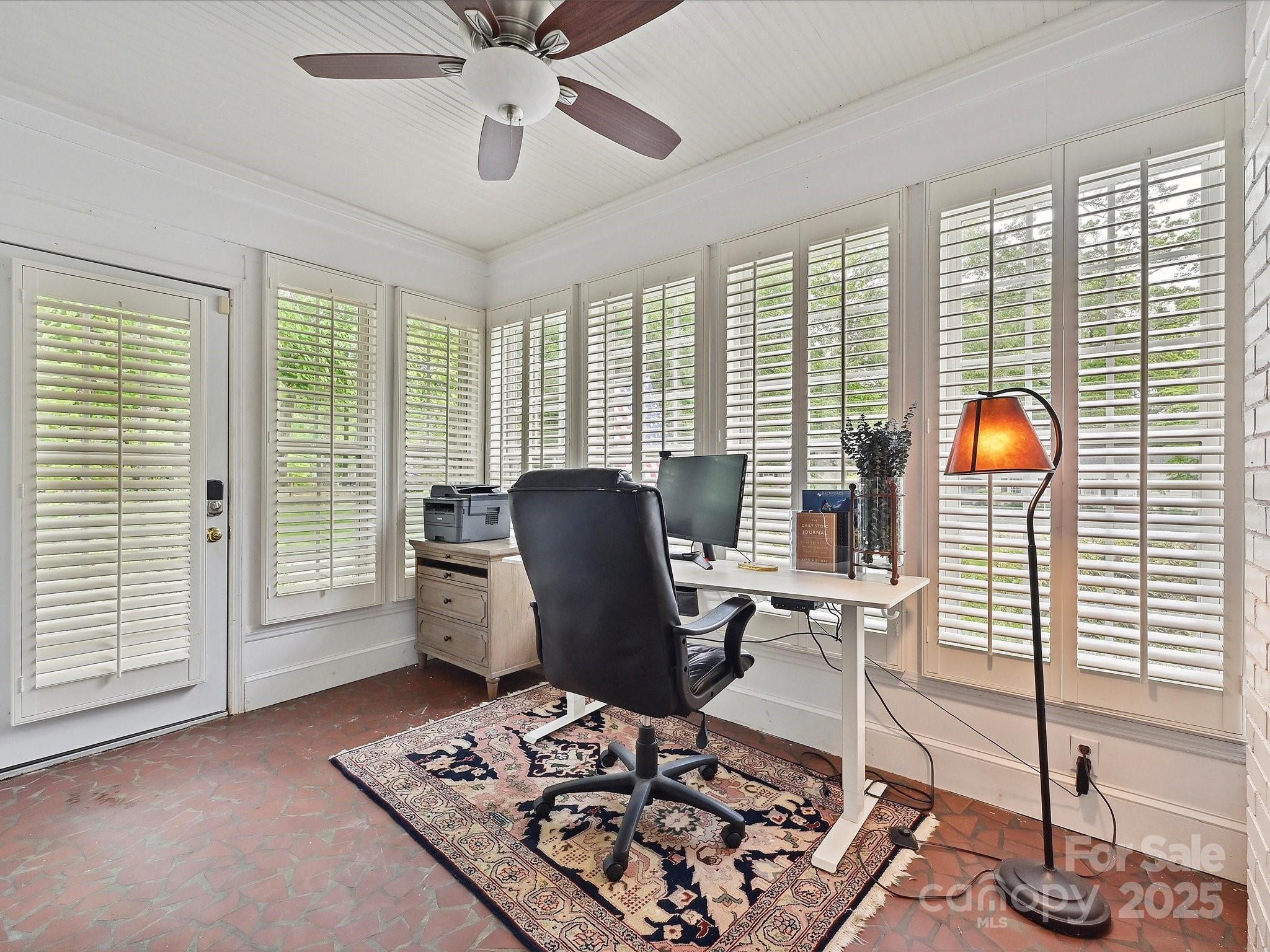 3128 Country Club Drive