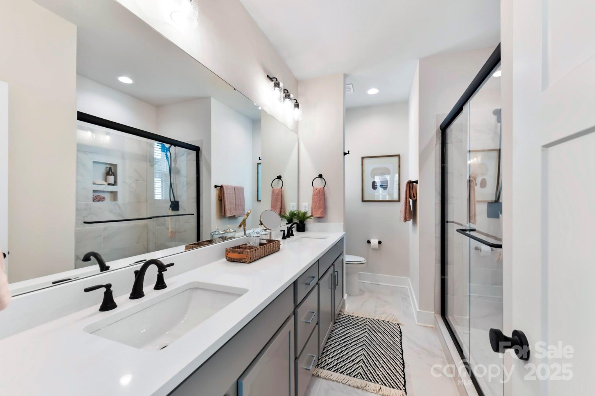 316 S Turner Avenue Unit: 11