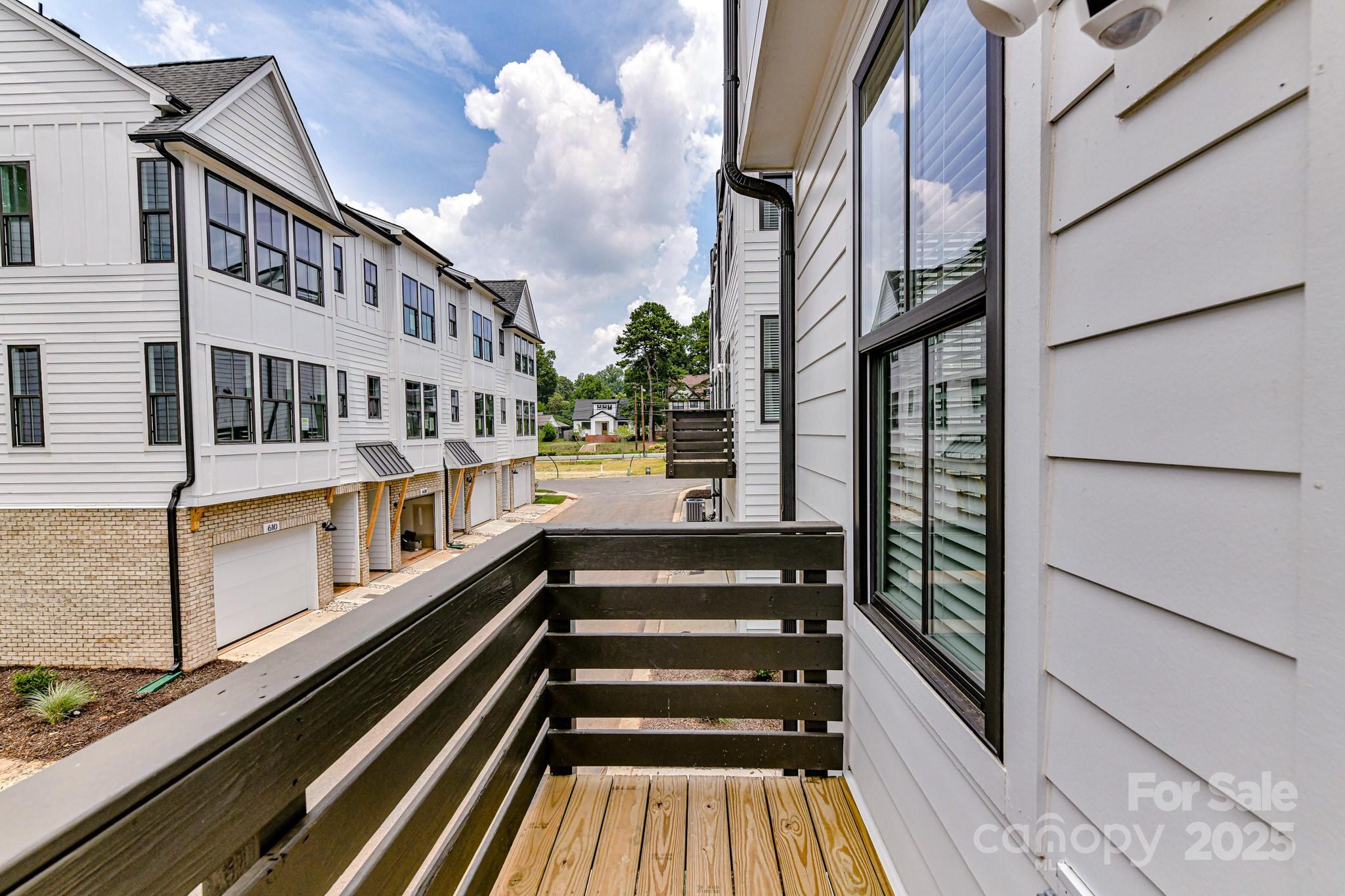 316 S Turner Avenue Unit: 11