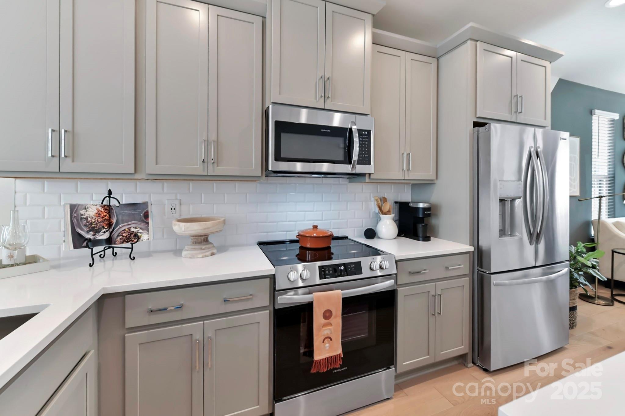 316 S Turner Avenue Unit: 11