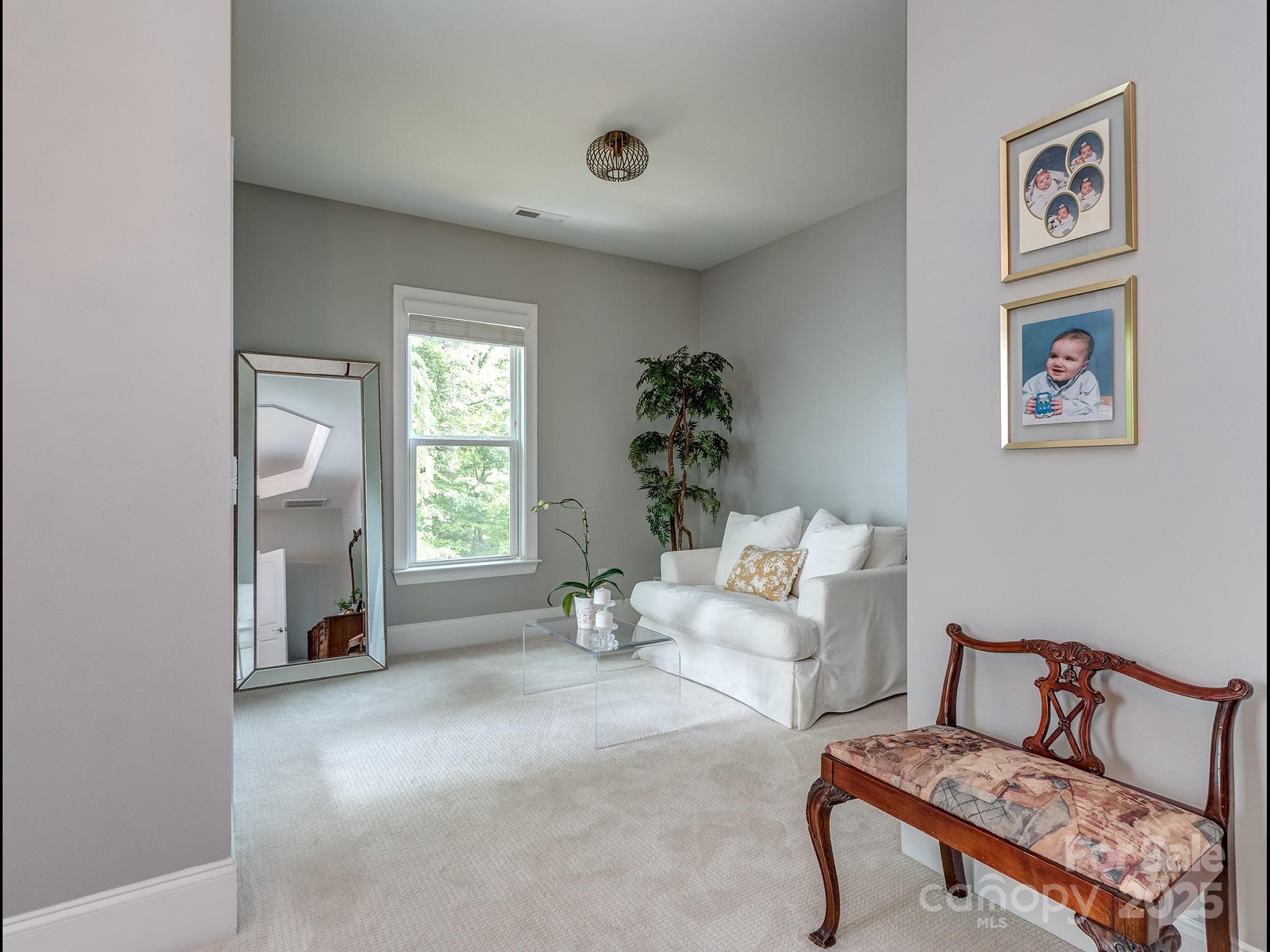 5130 Mount Clare Lane