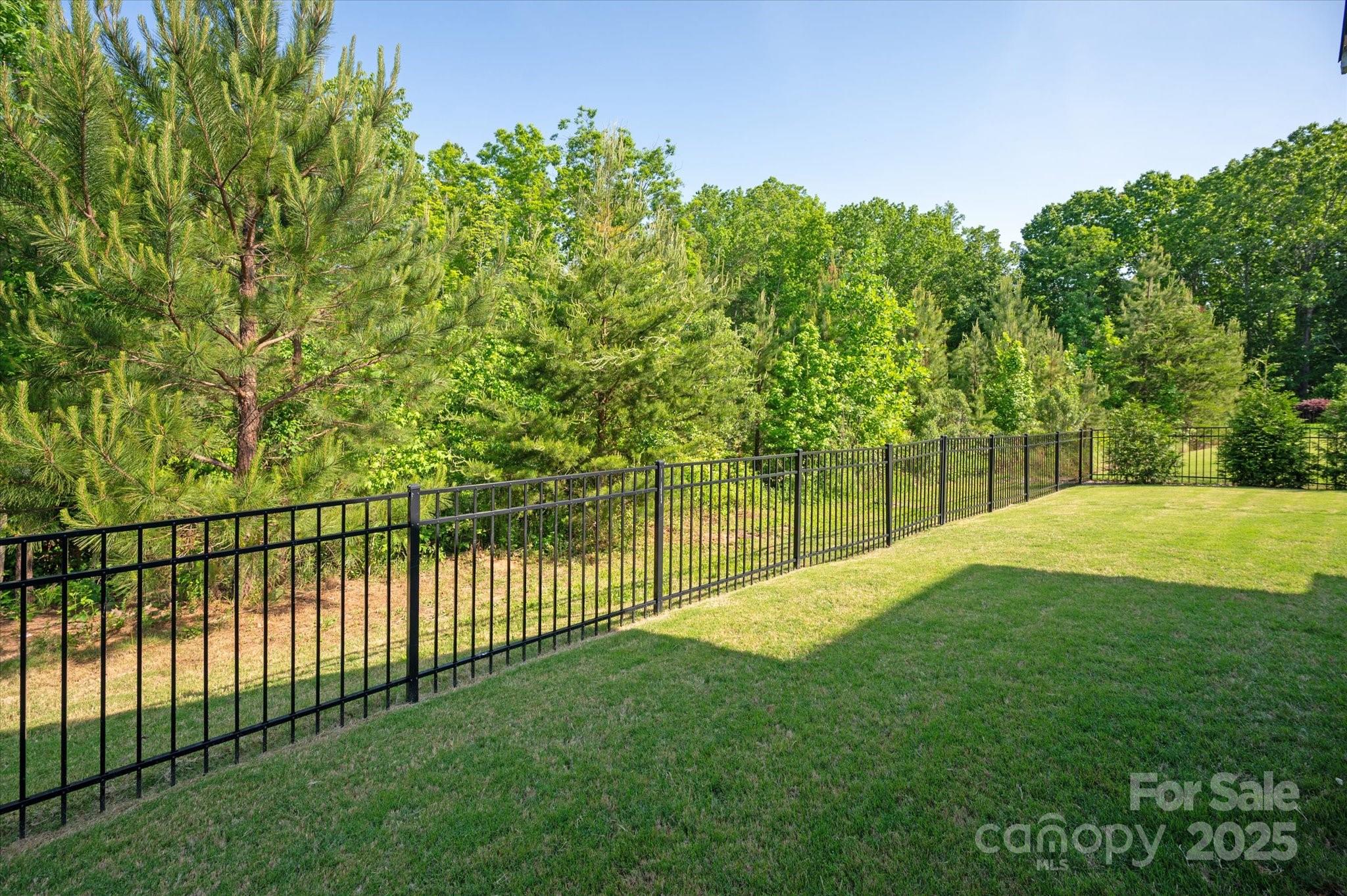 1260 Thomas Knapp Parkway