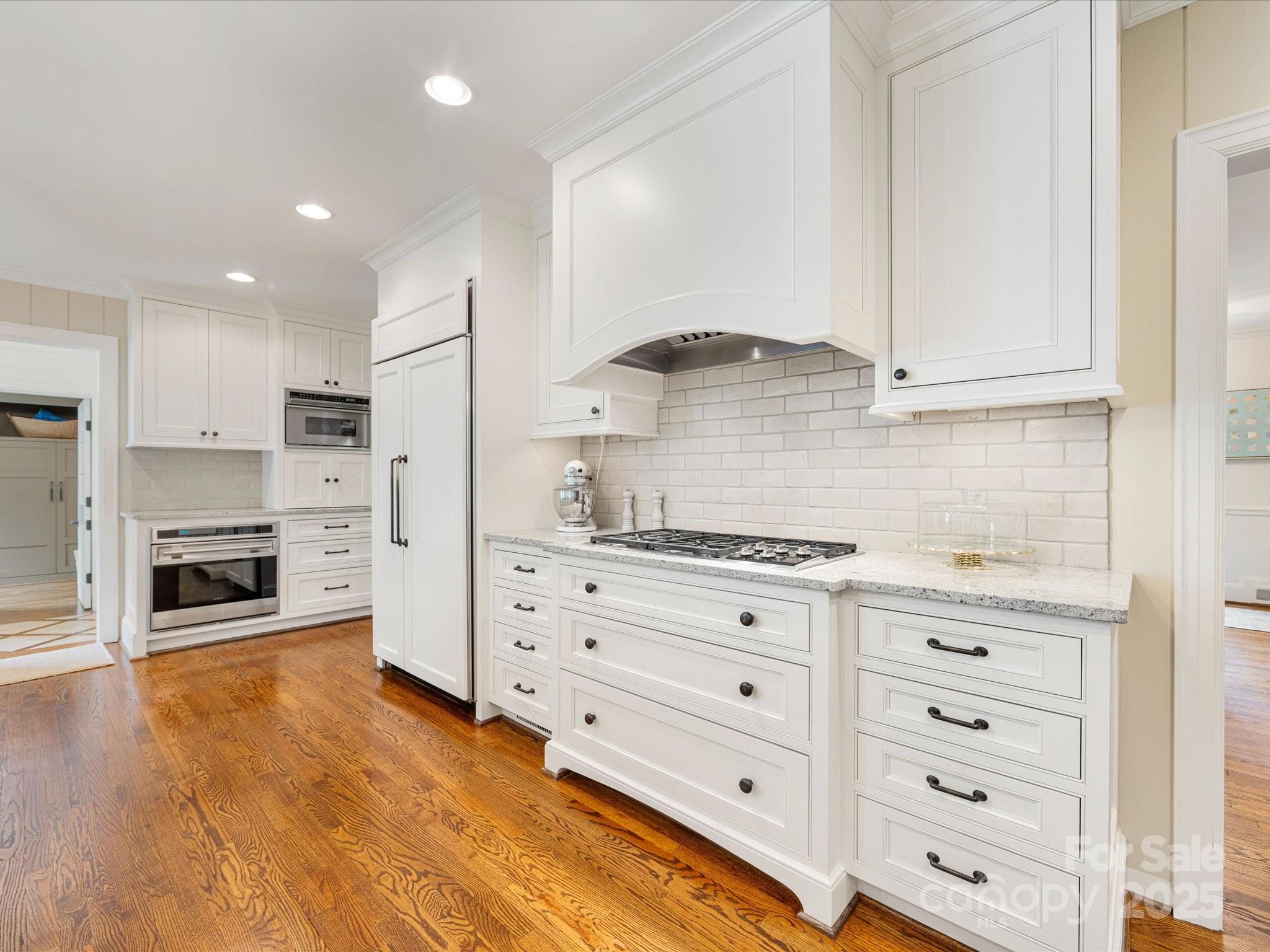 2611 Forest Drive