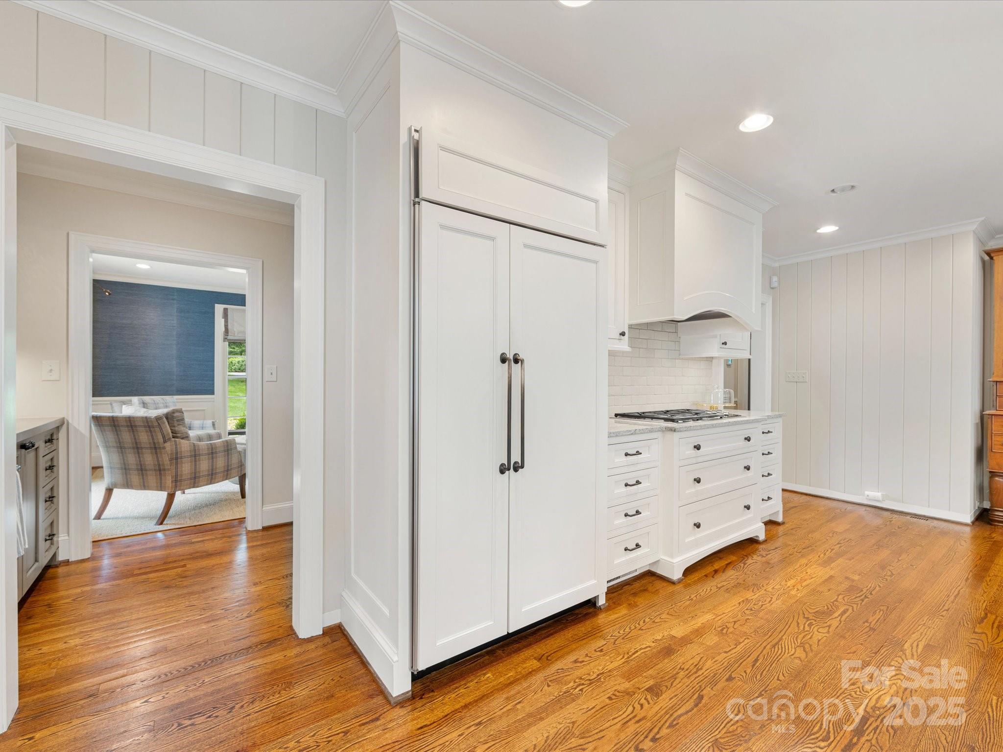 2611 Forest Drive