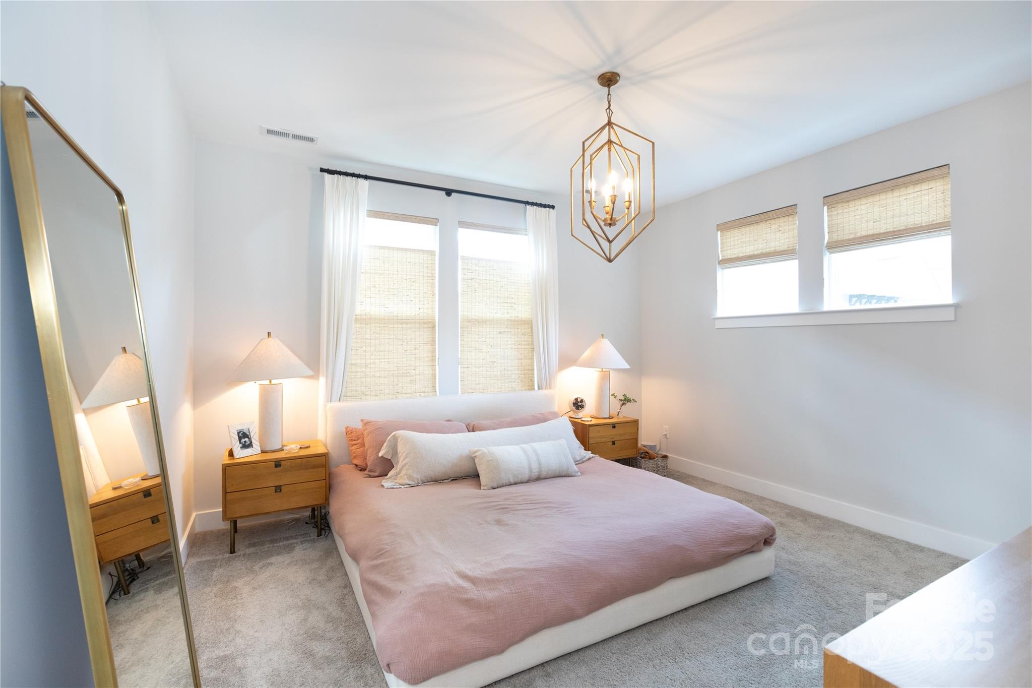 2254 Electric Lane