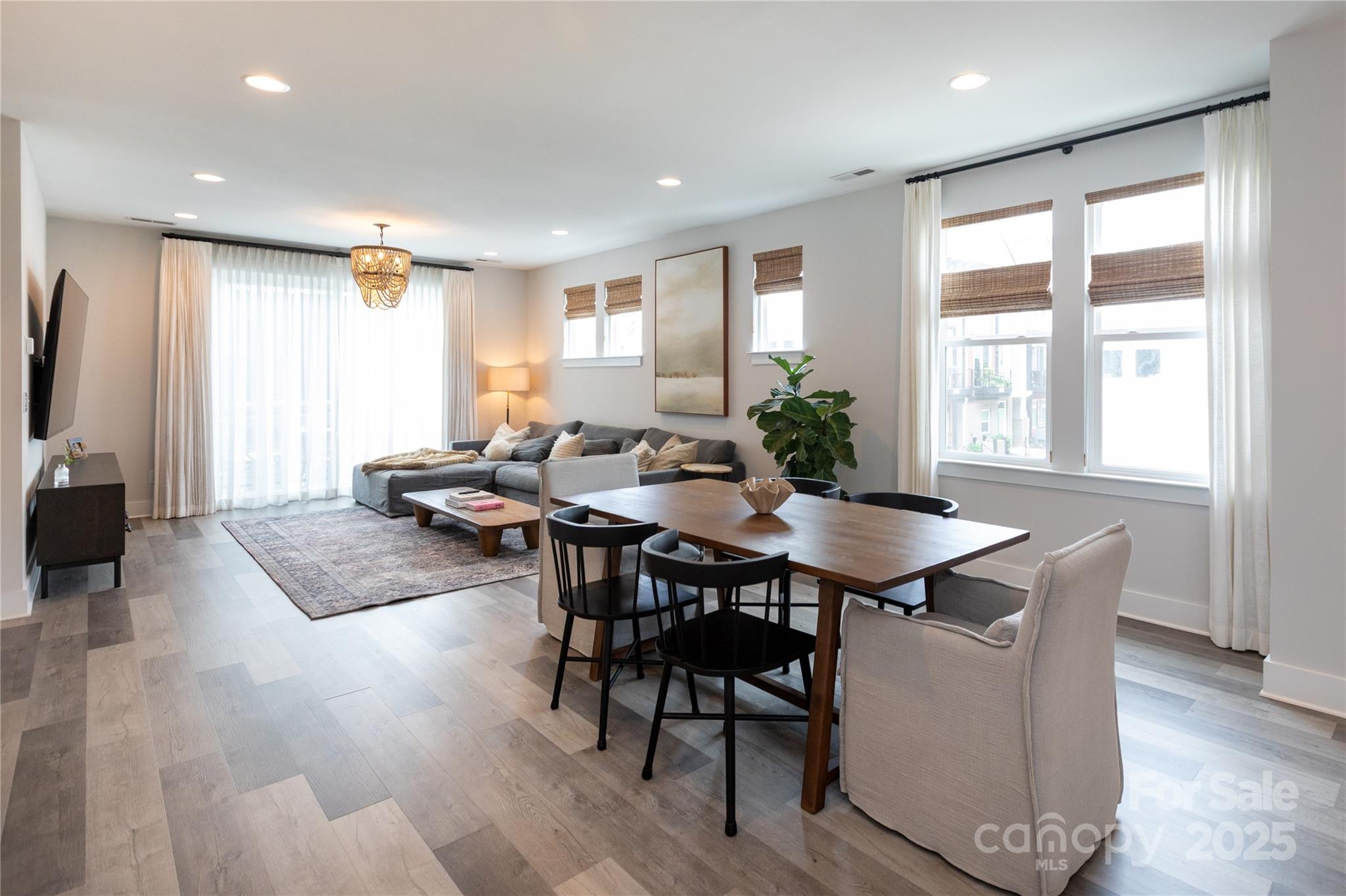 2254 Electric Lane
