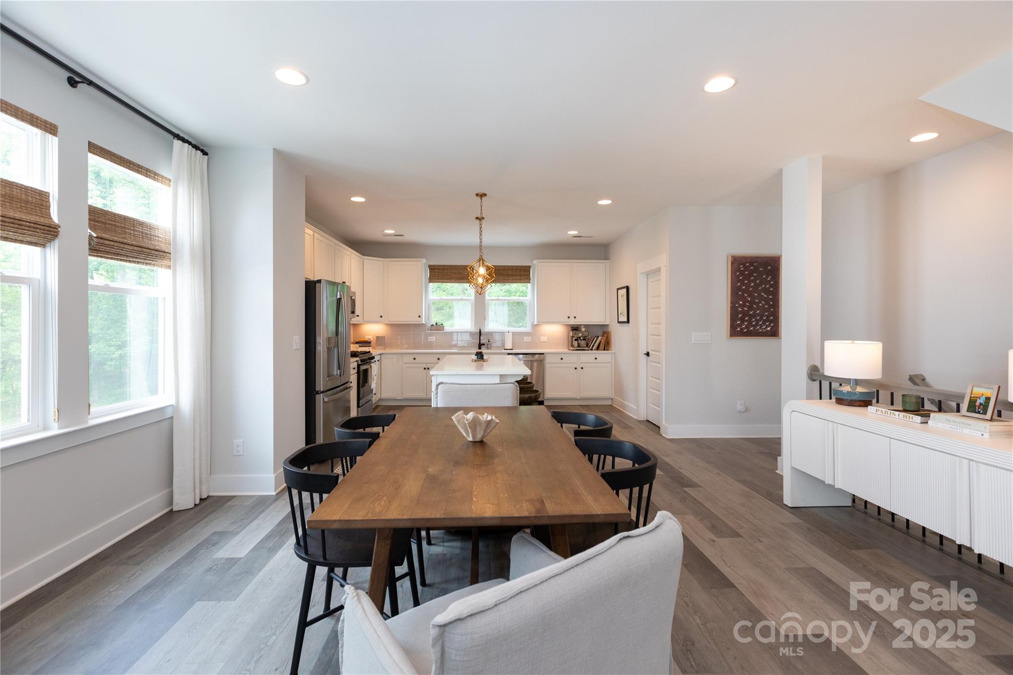 2254 Electric Lane