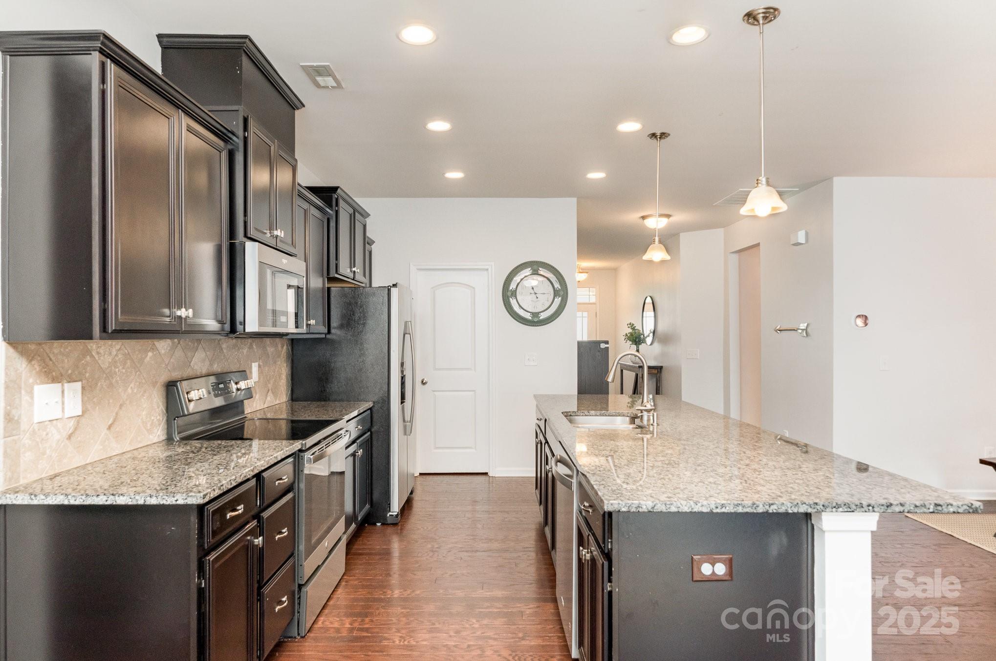 7113 Meridale Forest Drive