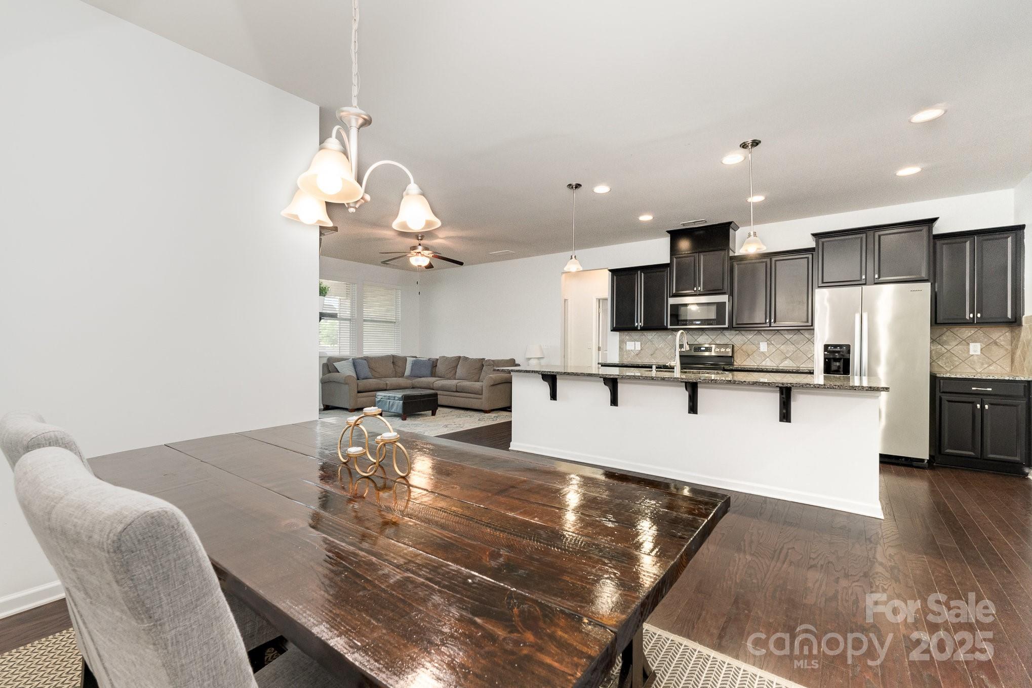 7113 Meridale Forest Drive