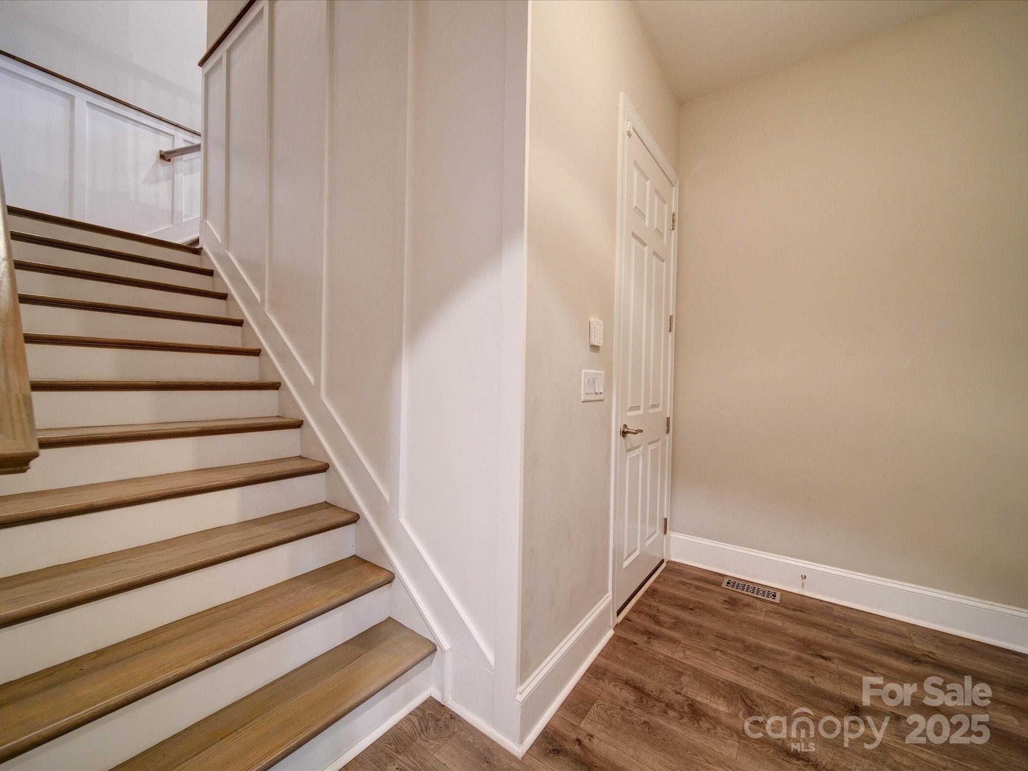 6004 Quintessa Drive