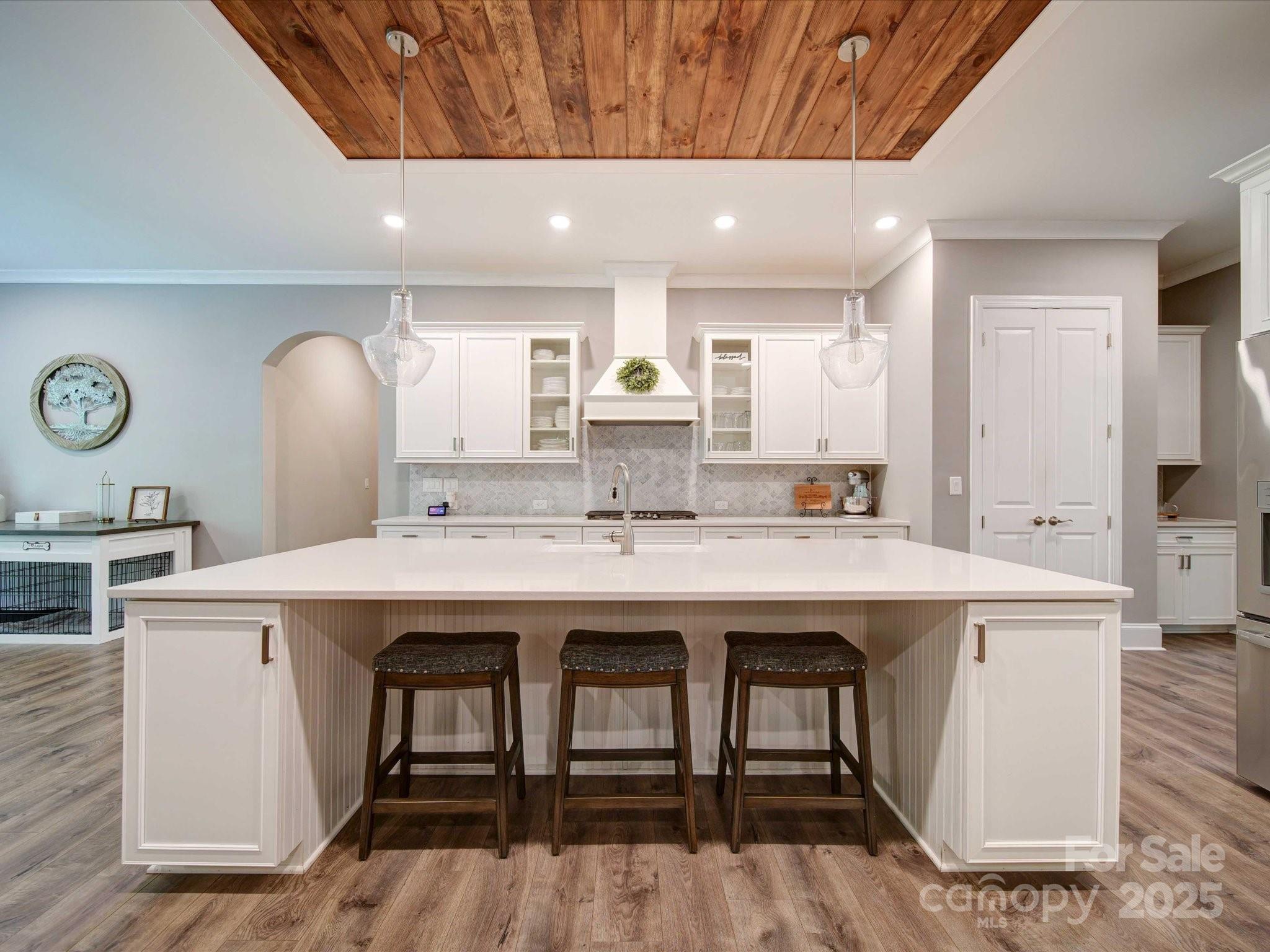 6004 Quintessa Drive