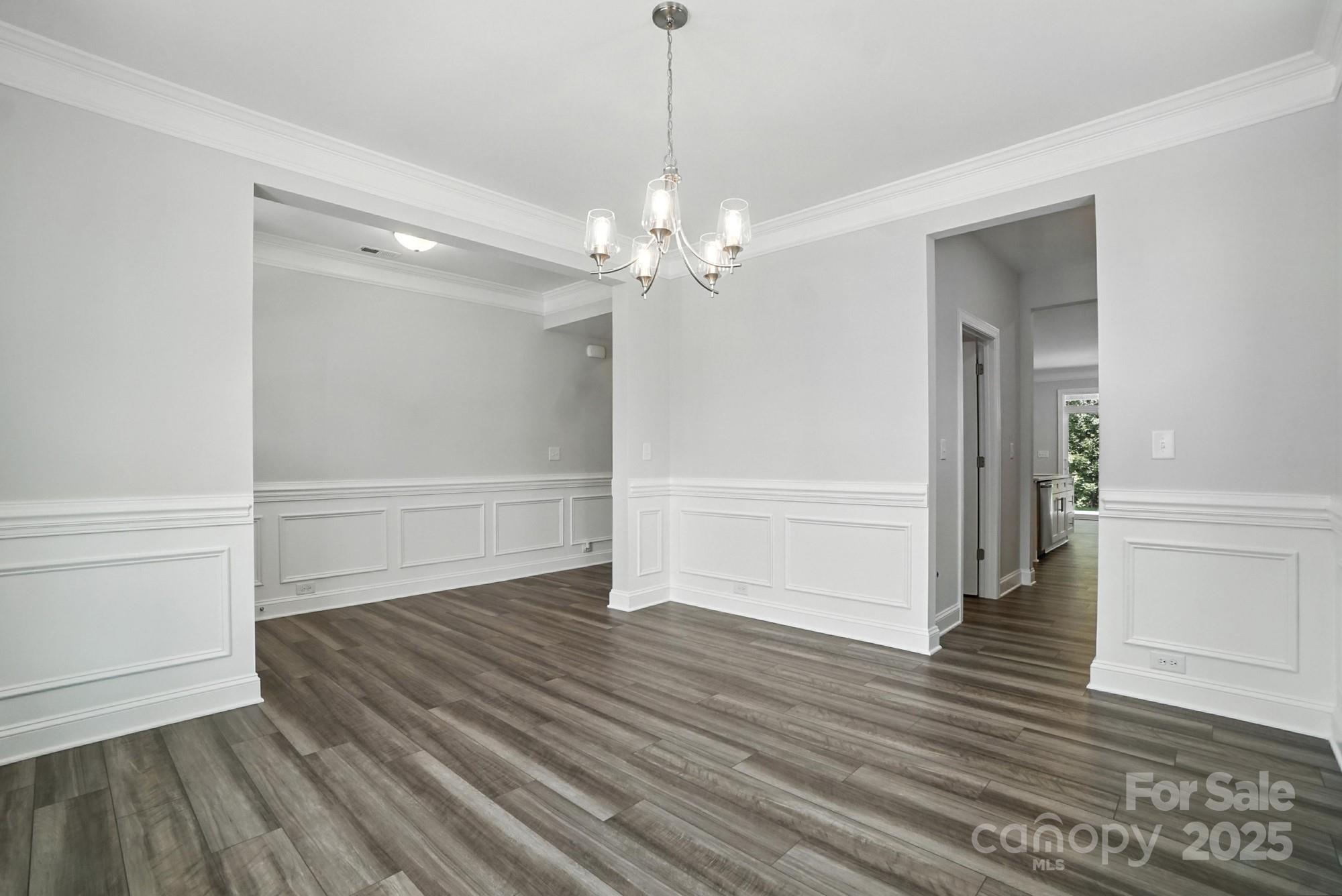 5103 Heathland Drive Unit: 50