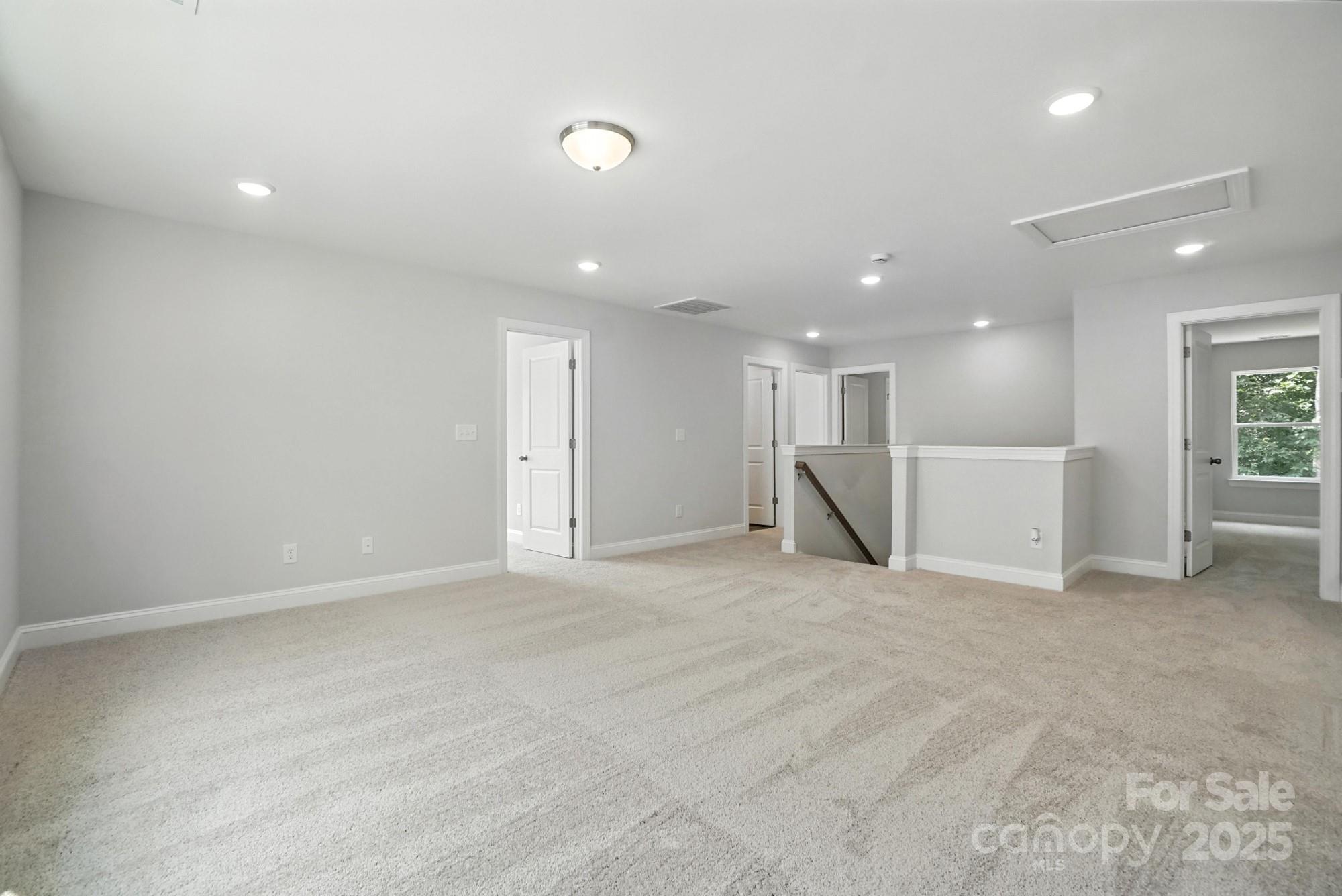 5103 Heathland Drive Unit: 50