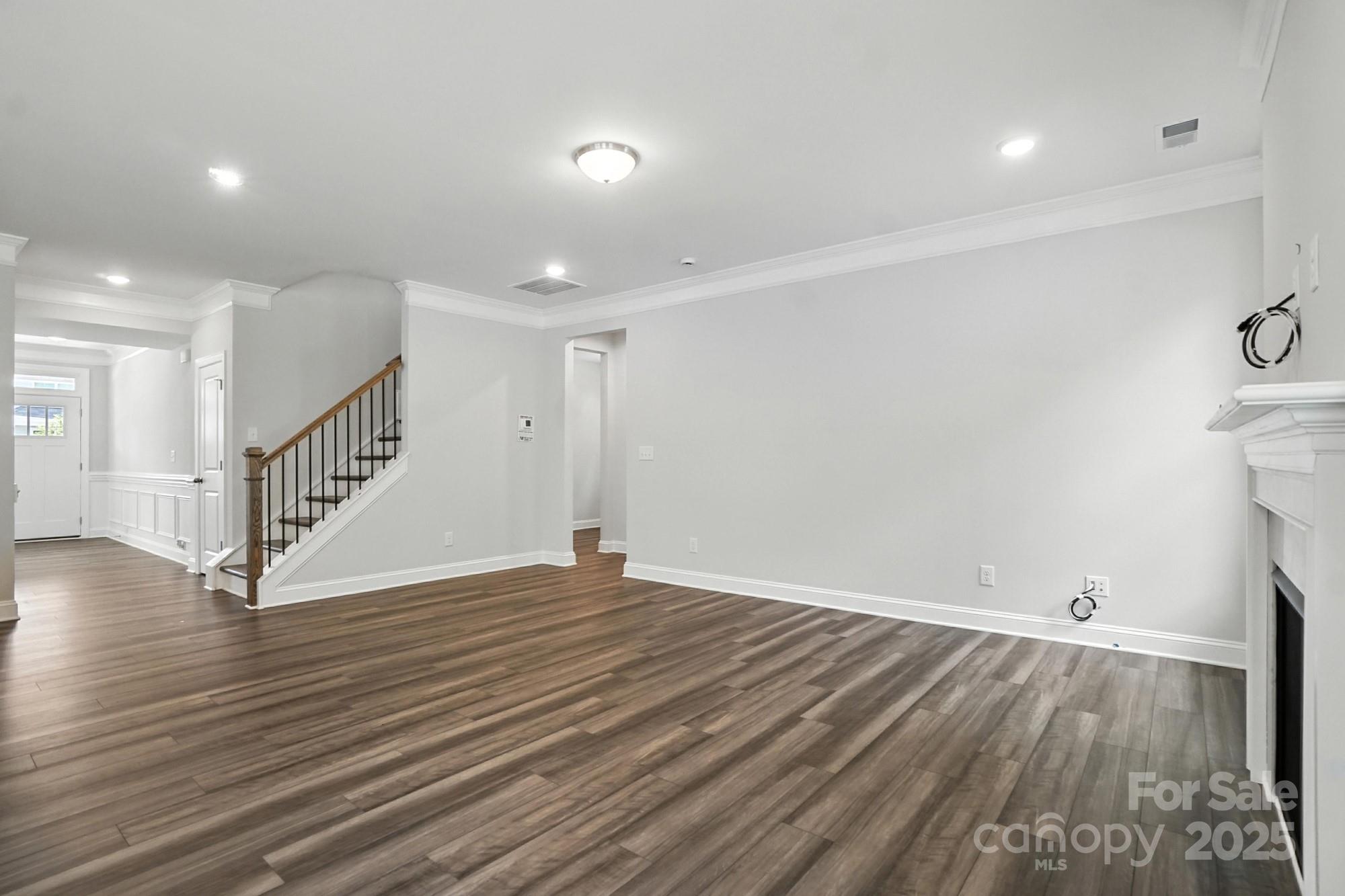 5103 Heathland Drive Unit: 50