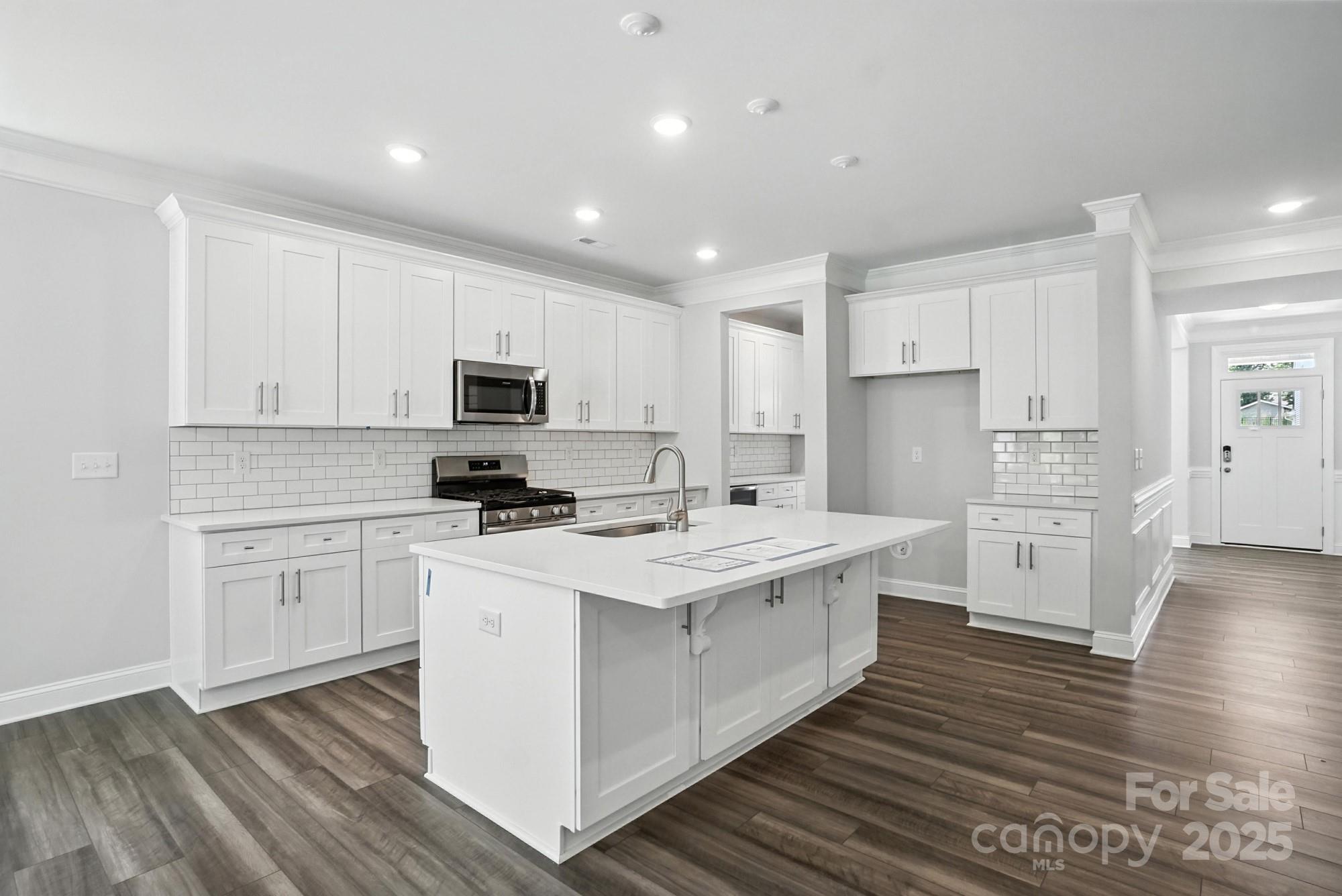 5103 Heathland Drive Unit: 50