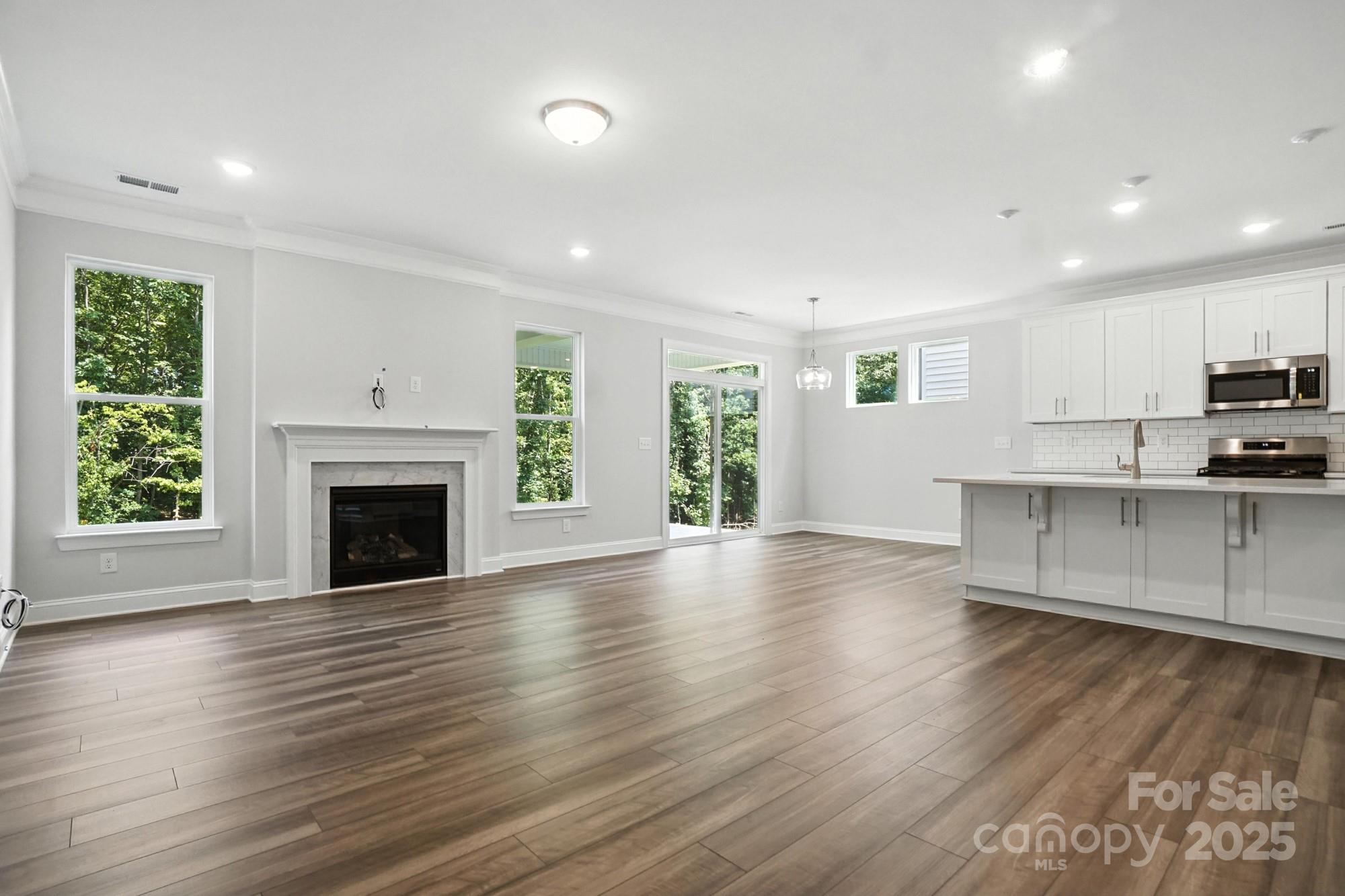 5103 Heathland Drive Unit: 50