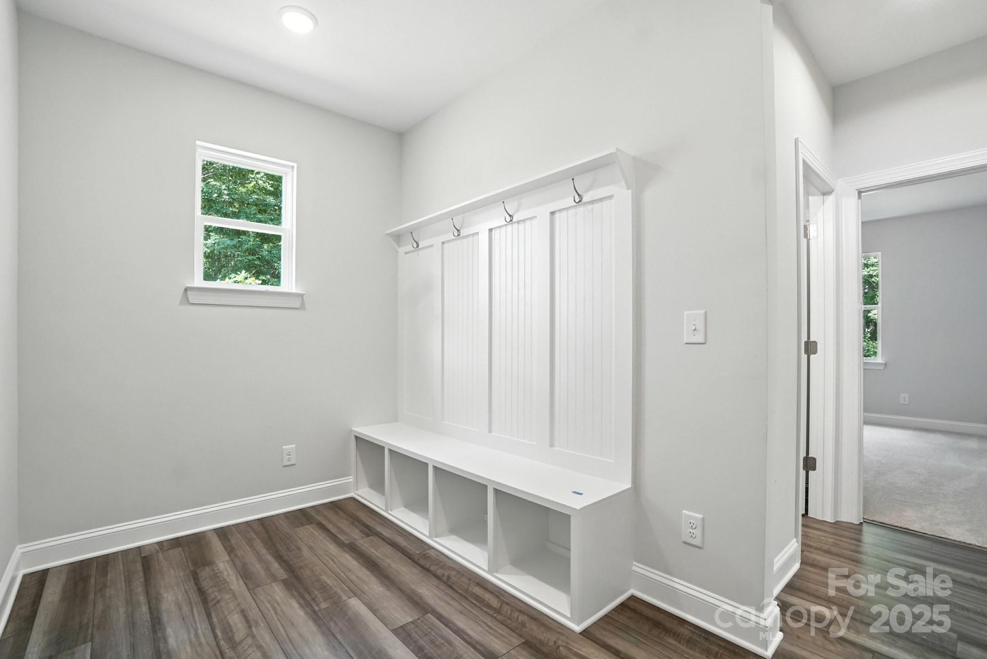 5103 Heathland Drive Unit: 50