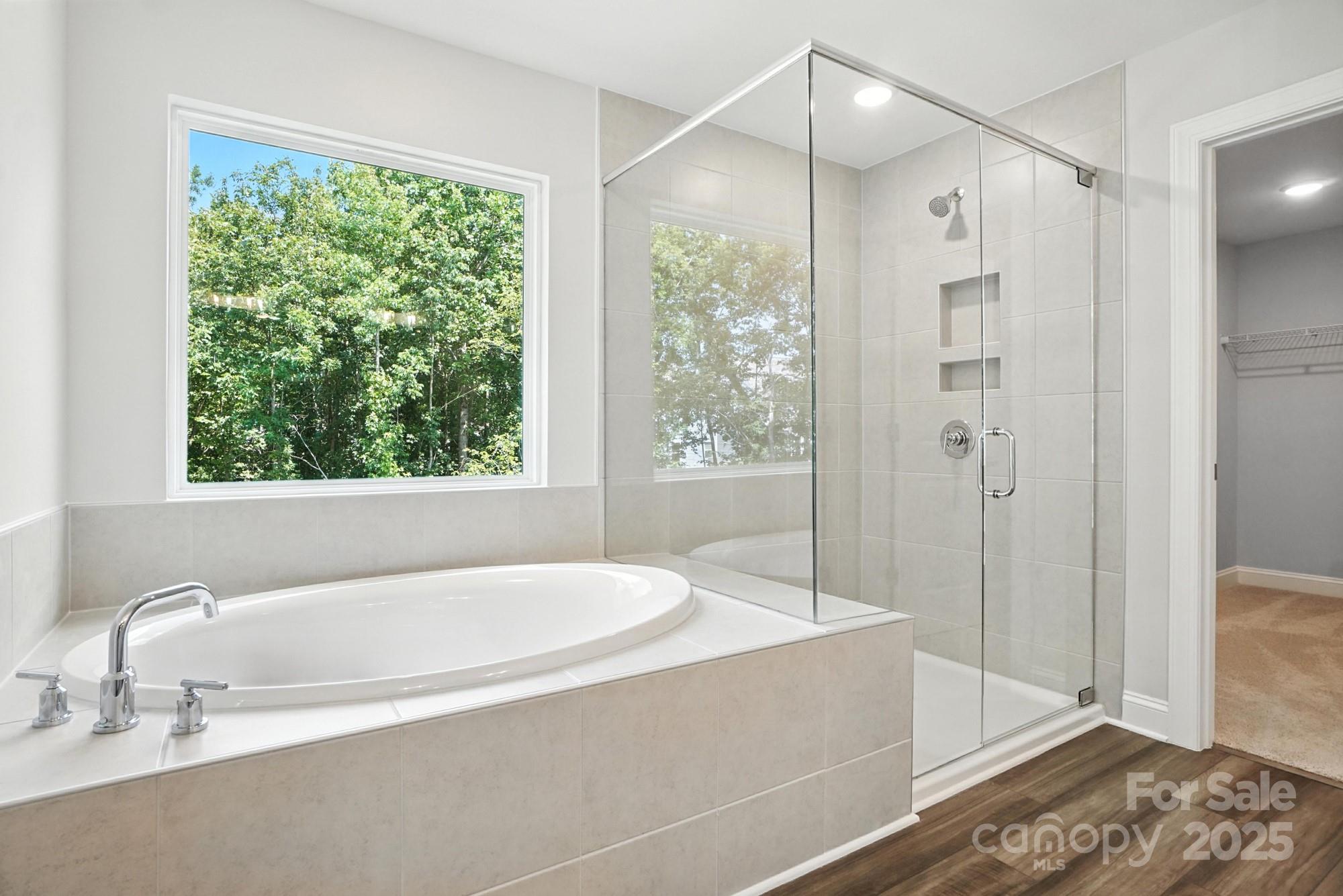 5103 Heathland Drive Unit: 50