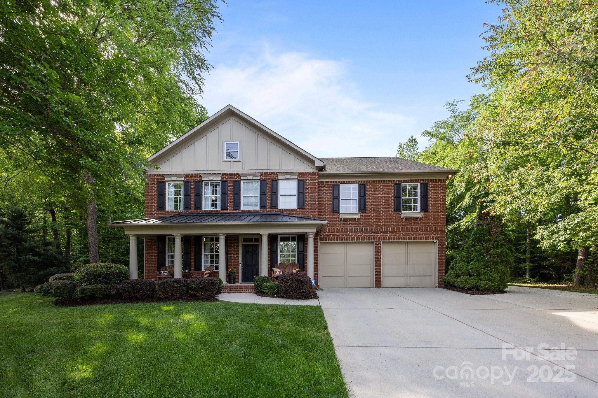 1108 Longwood Court