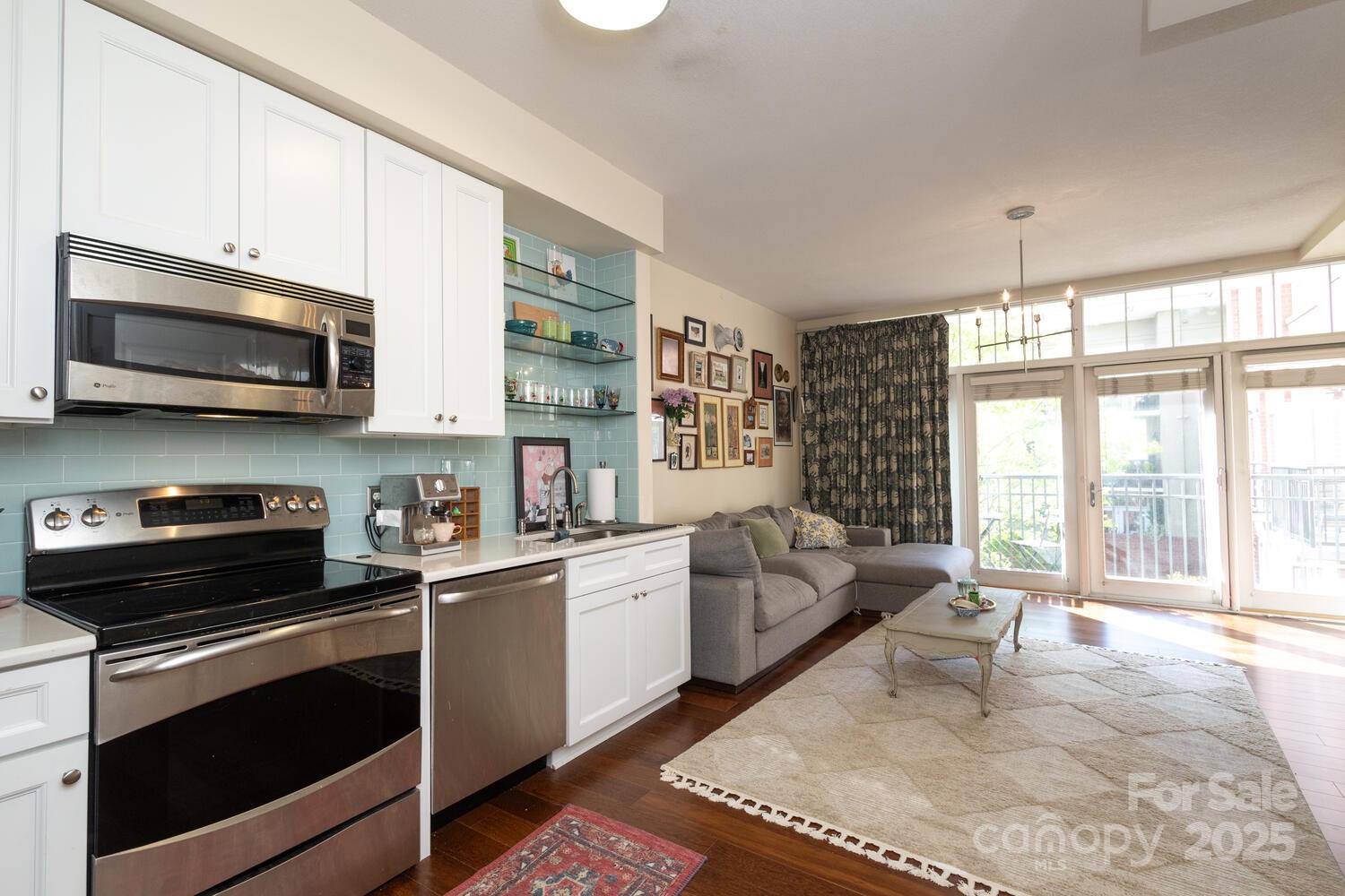 1320 Fillmore Avenue Unit: 426