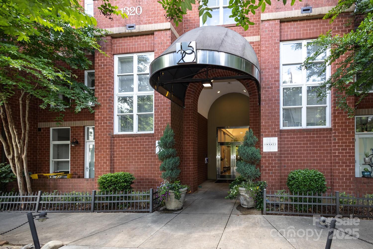 1320 Fillmore Avenue Unit: 426