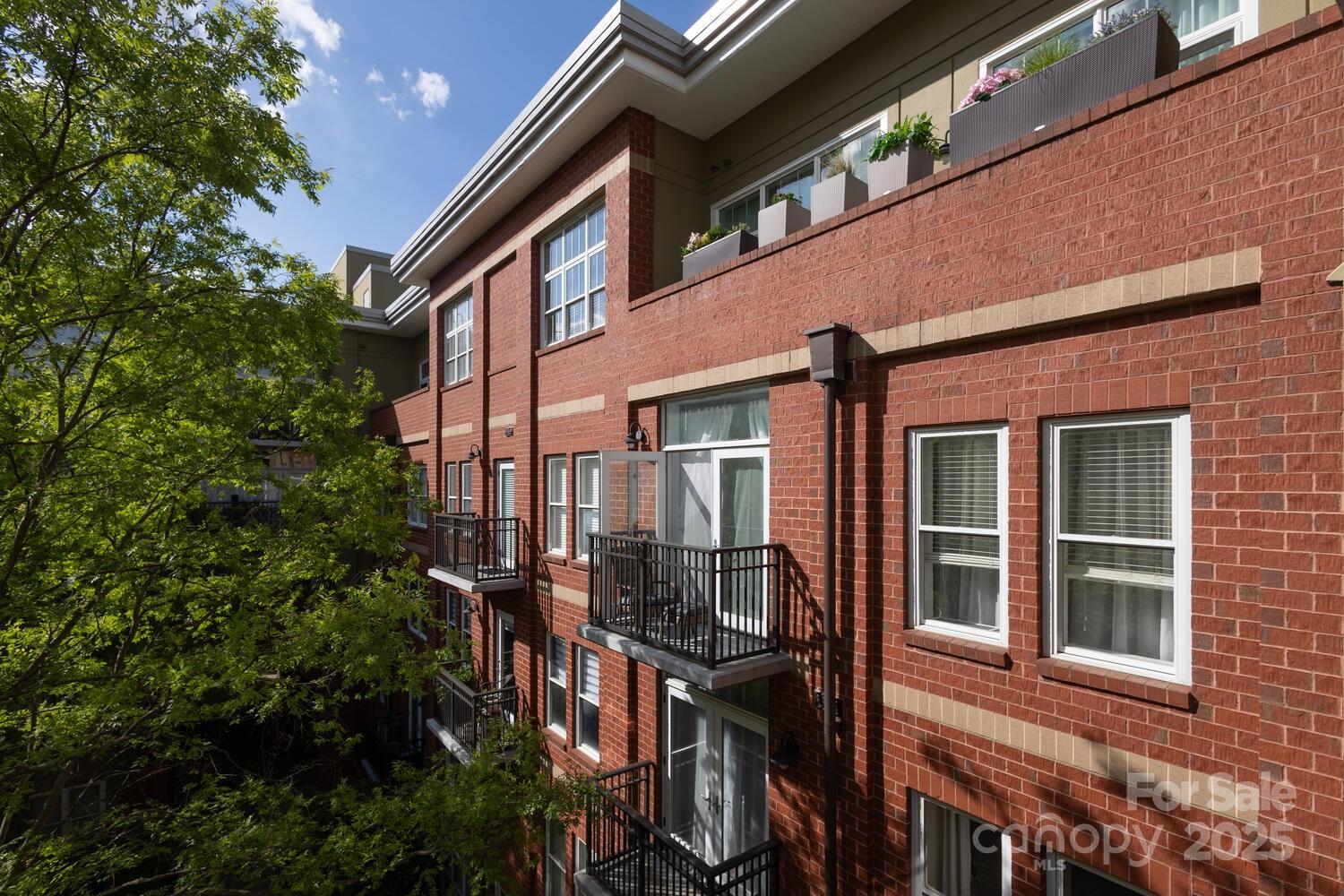 1320 Fillmore Avenue Unit: 426