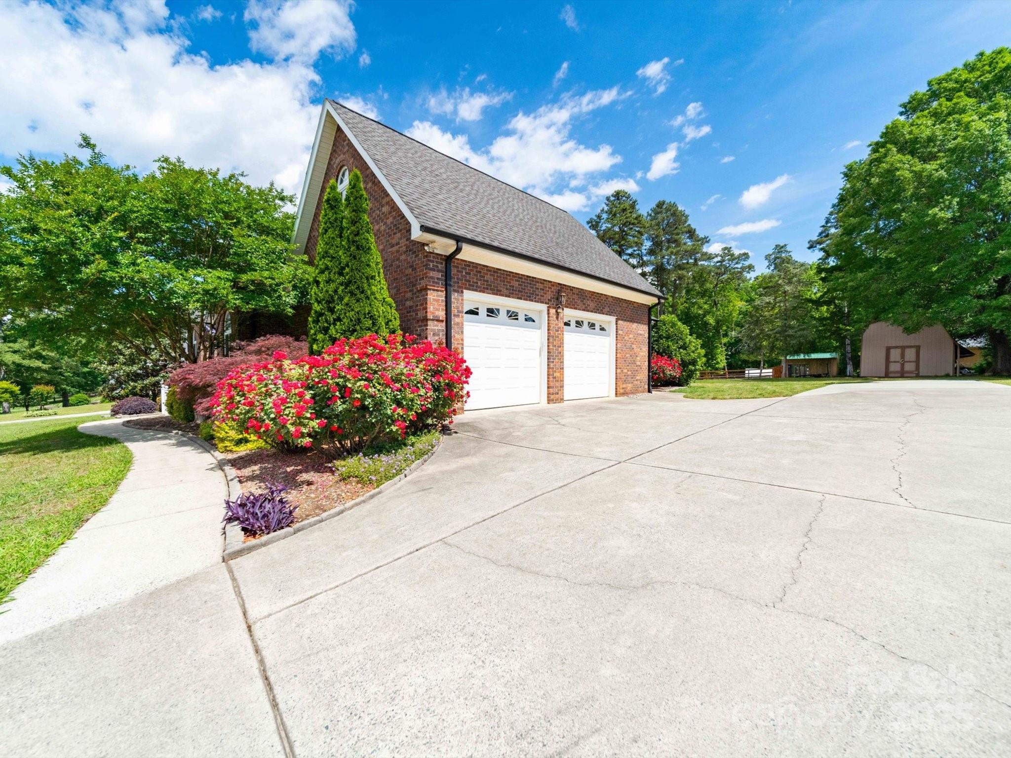 1021 Mallard Landing Drive