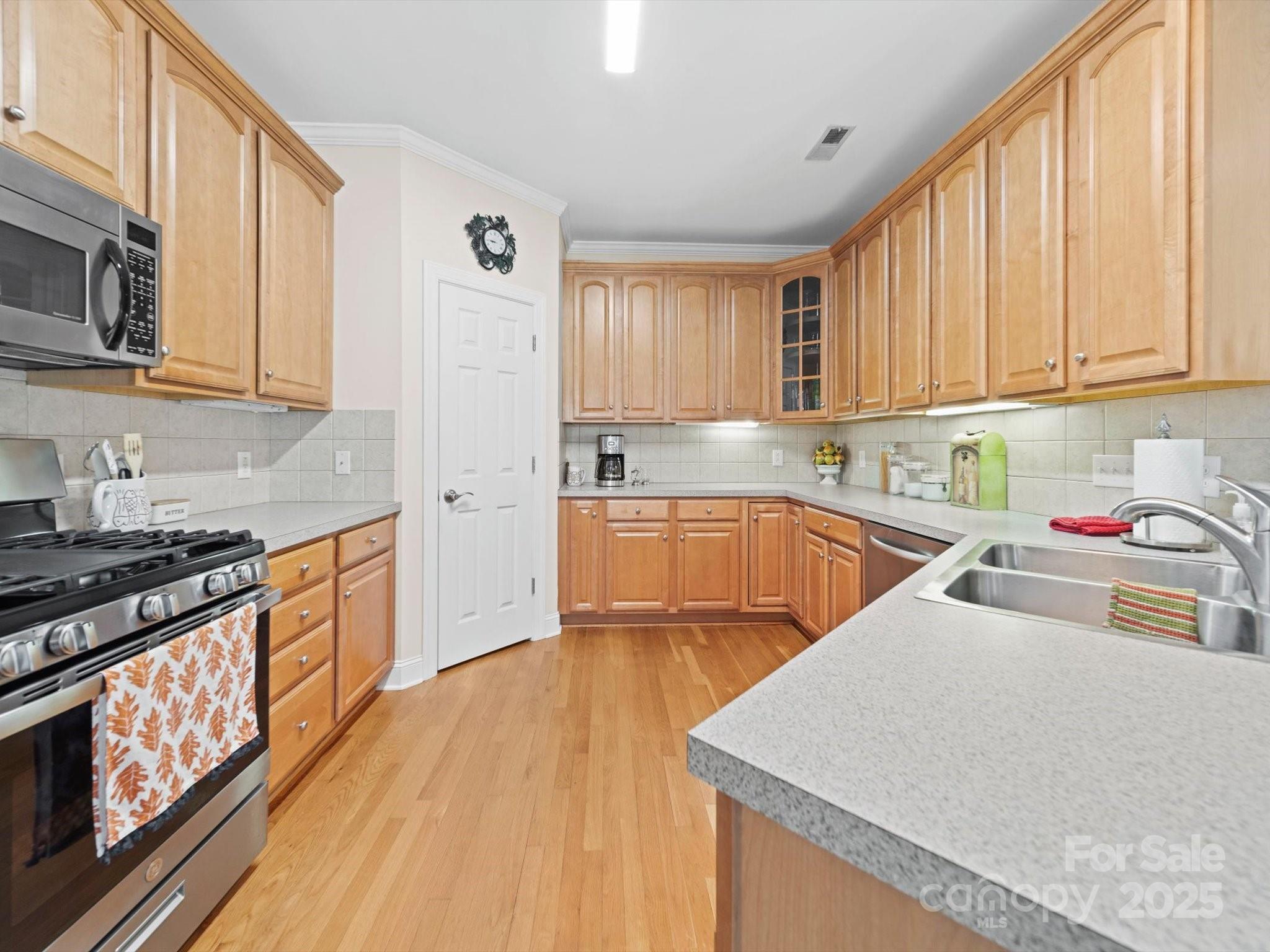 1021 Mallard Landing Drive