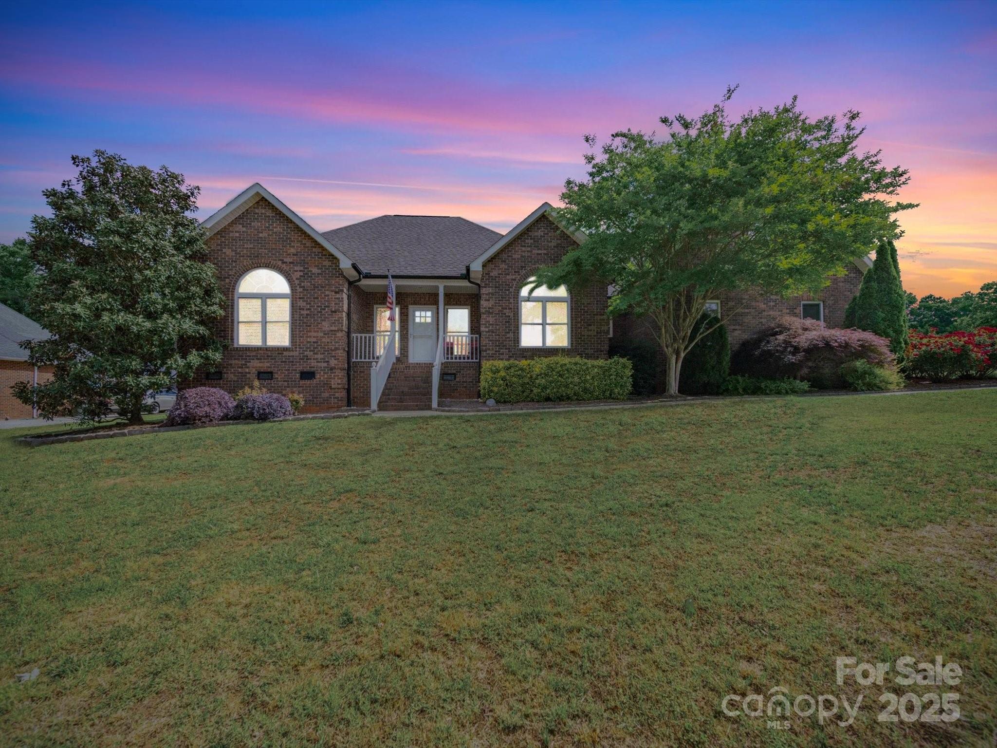 1021 Mallard Landing Drive