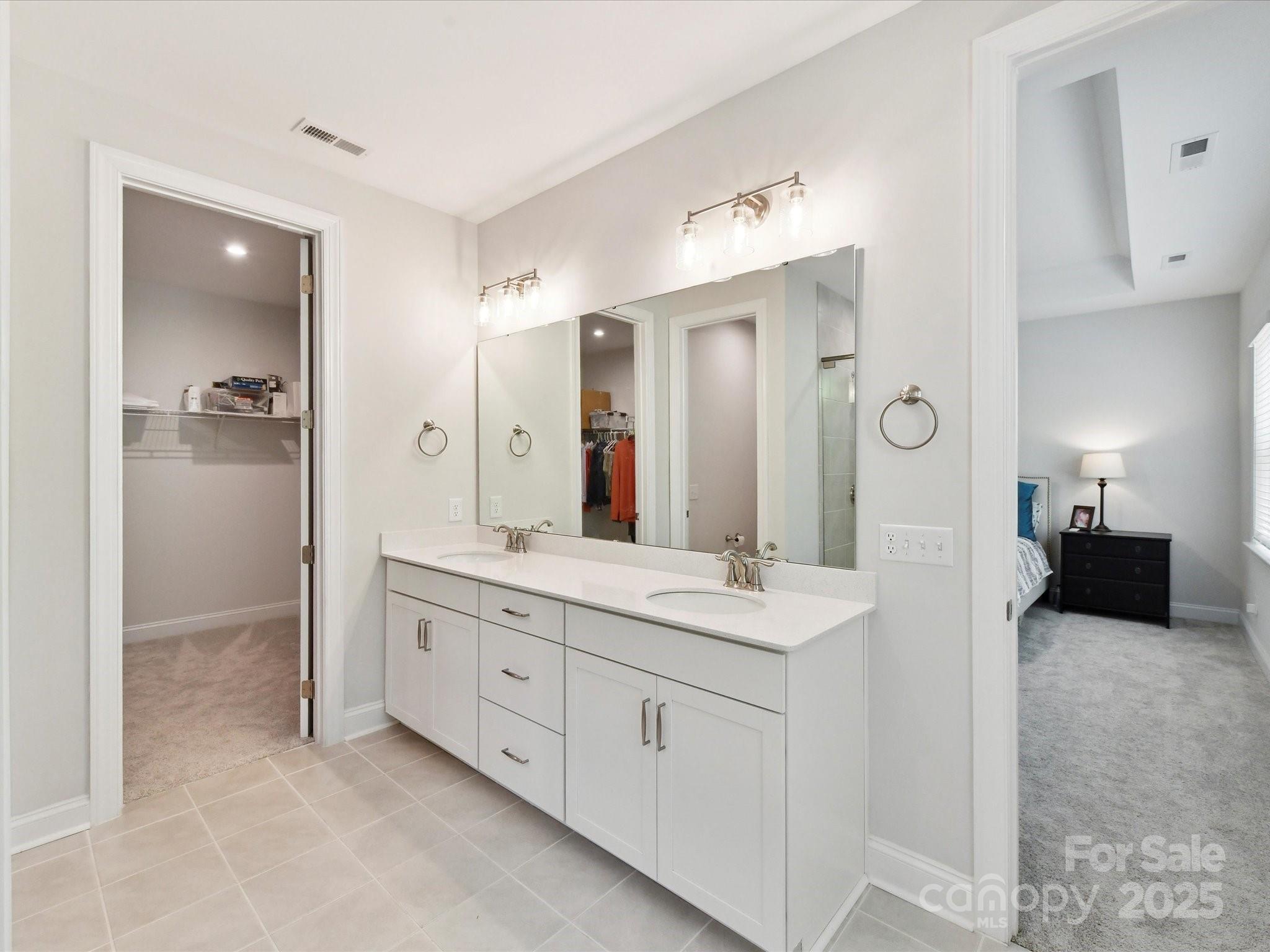 3135 Everly Enclave Way